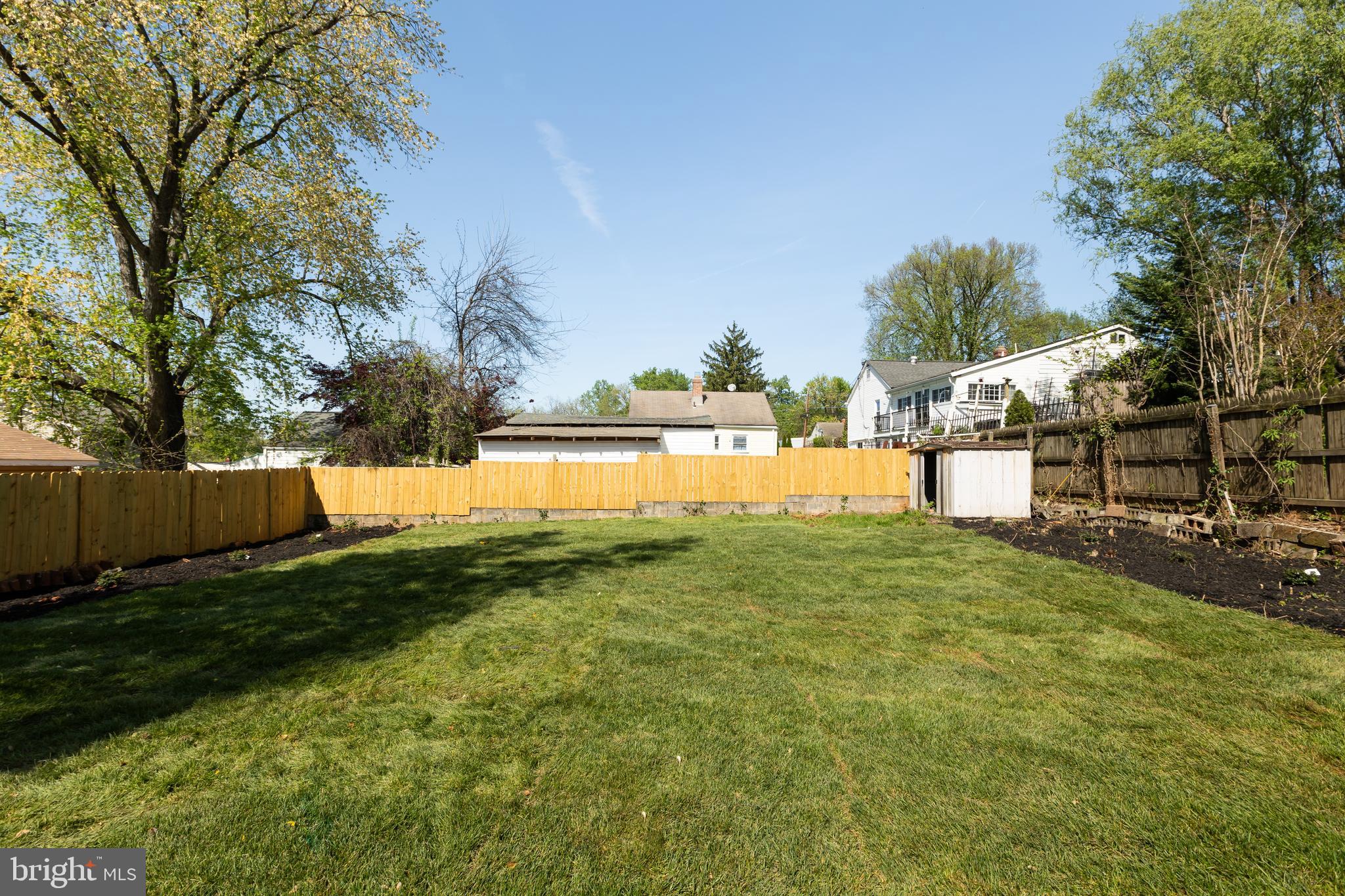 VEIRS MILL VILLAGE - Residential