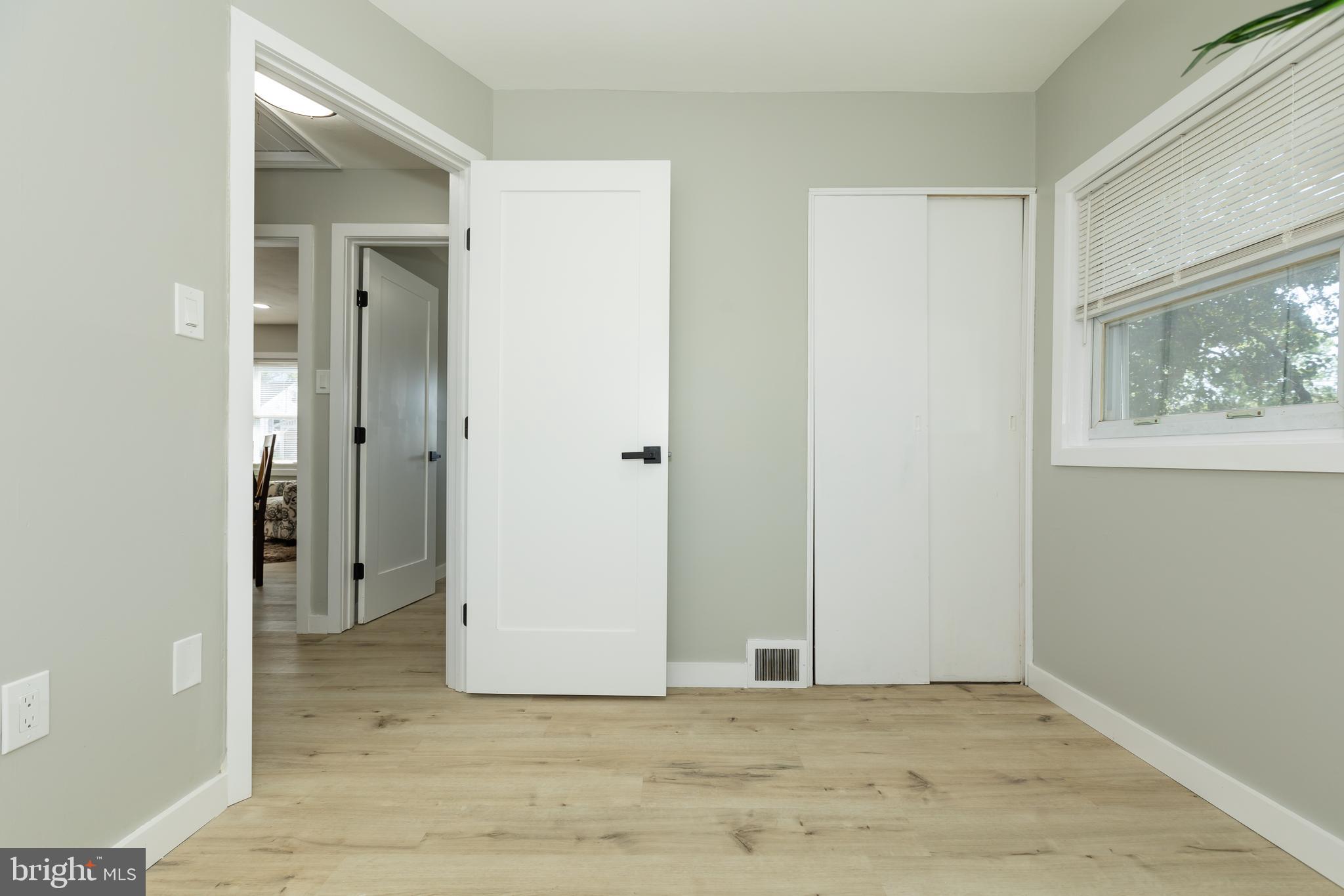 VEIRS MILL VILLAGE - Residential