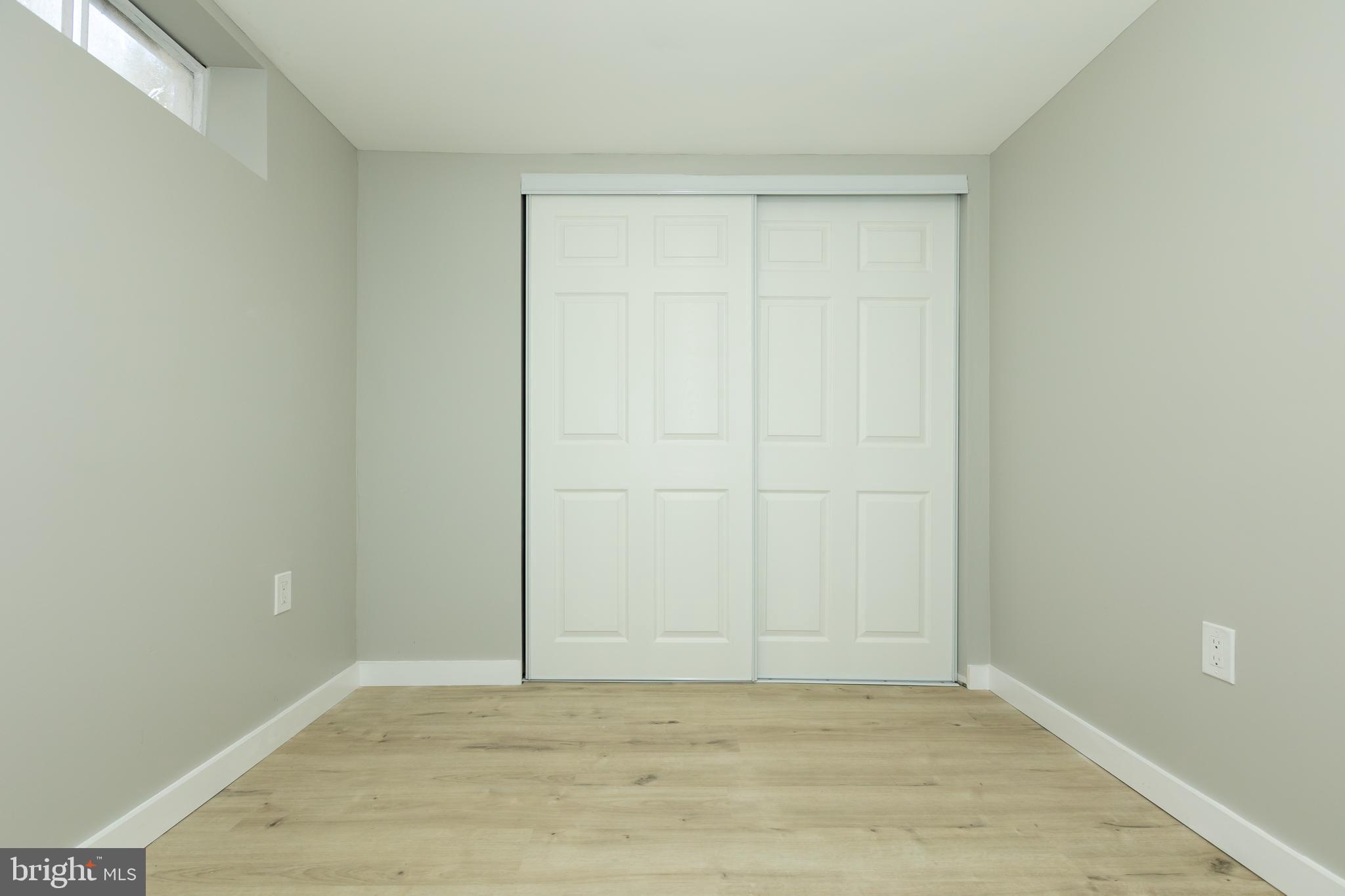 VEIRS MILL VILLAGE - Residential