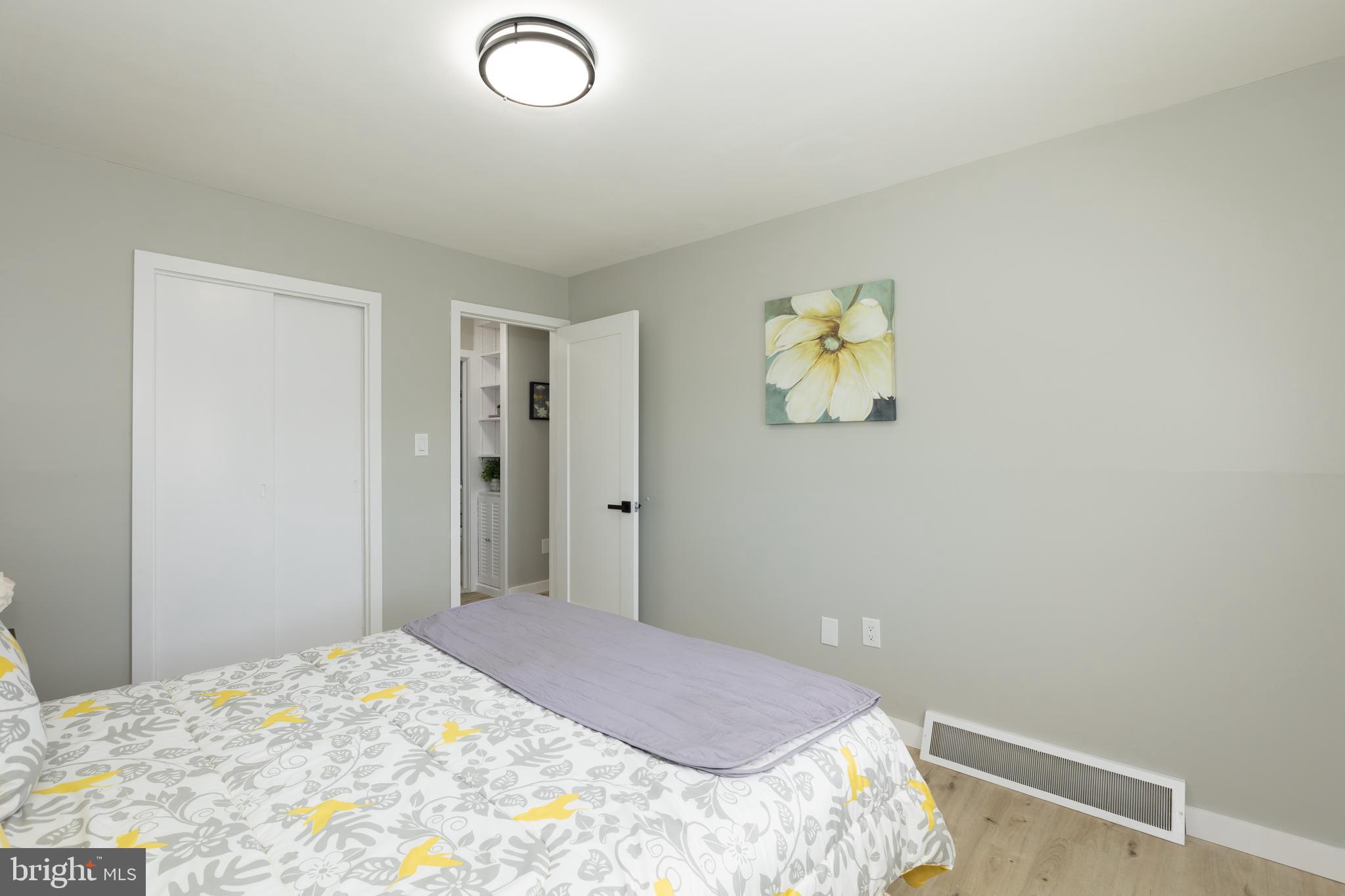 VEIRS MILL VILLAGE - Residential