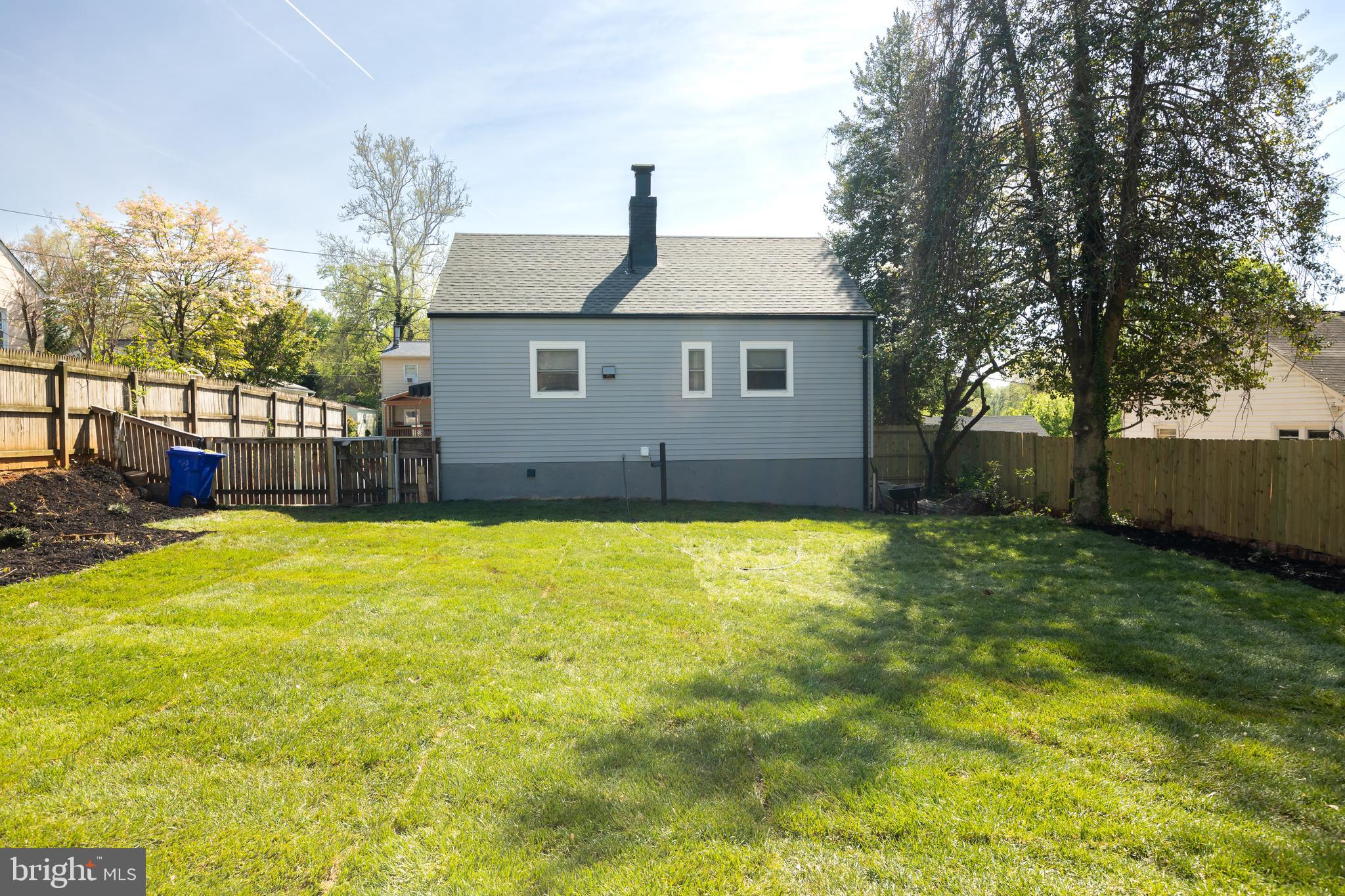 VEIRS MILL VILLAGE - Residential