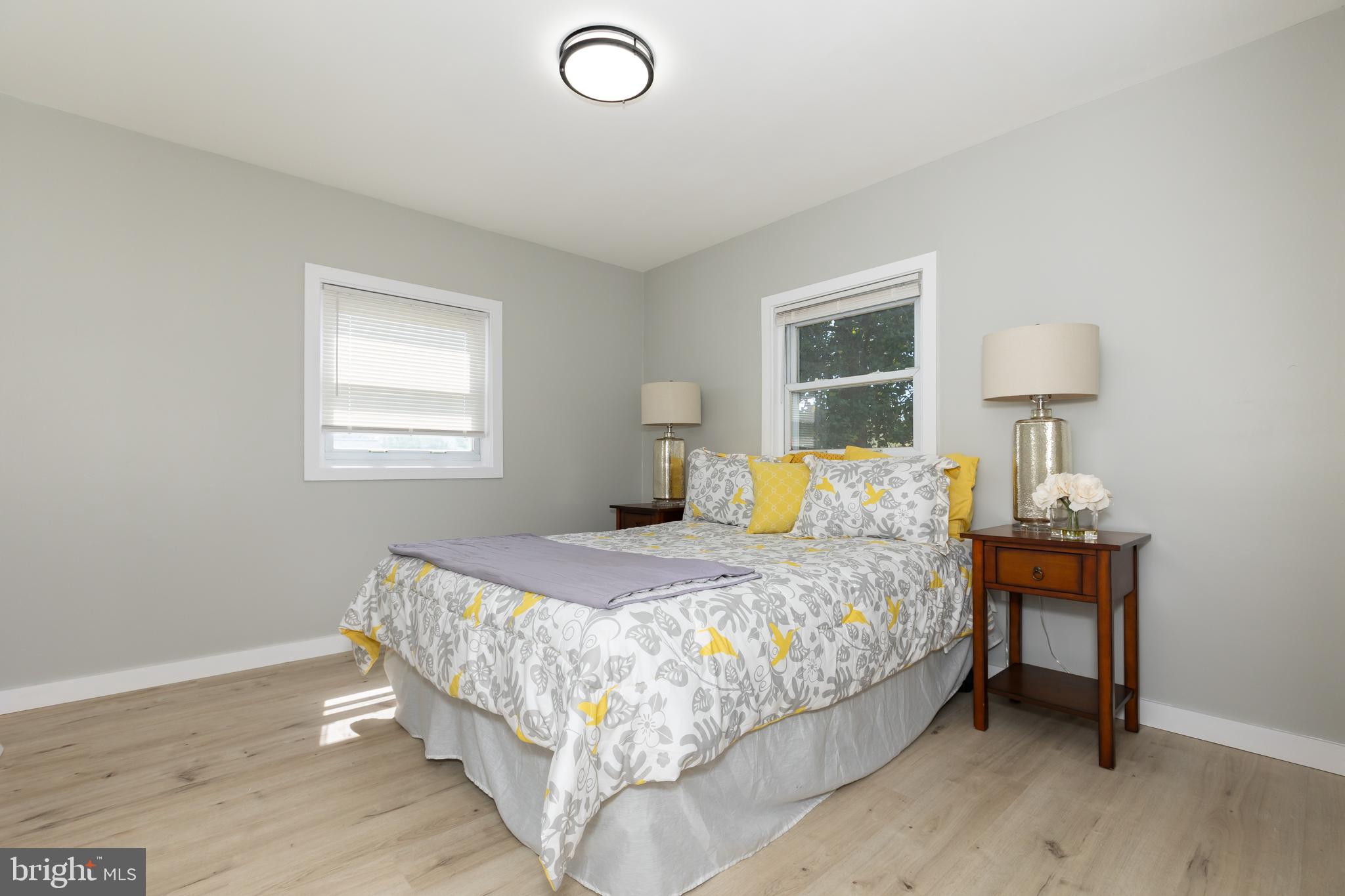 VEIRS MILL VILLAGE - Residential