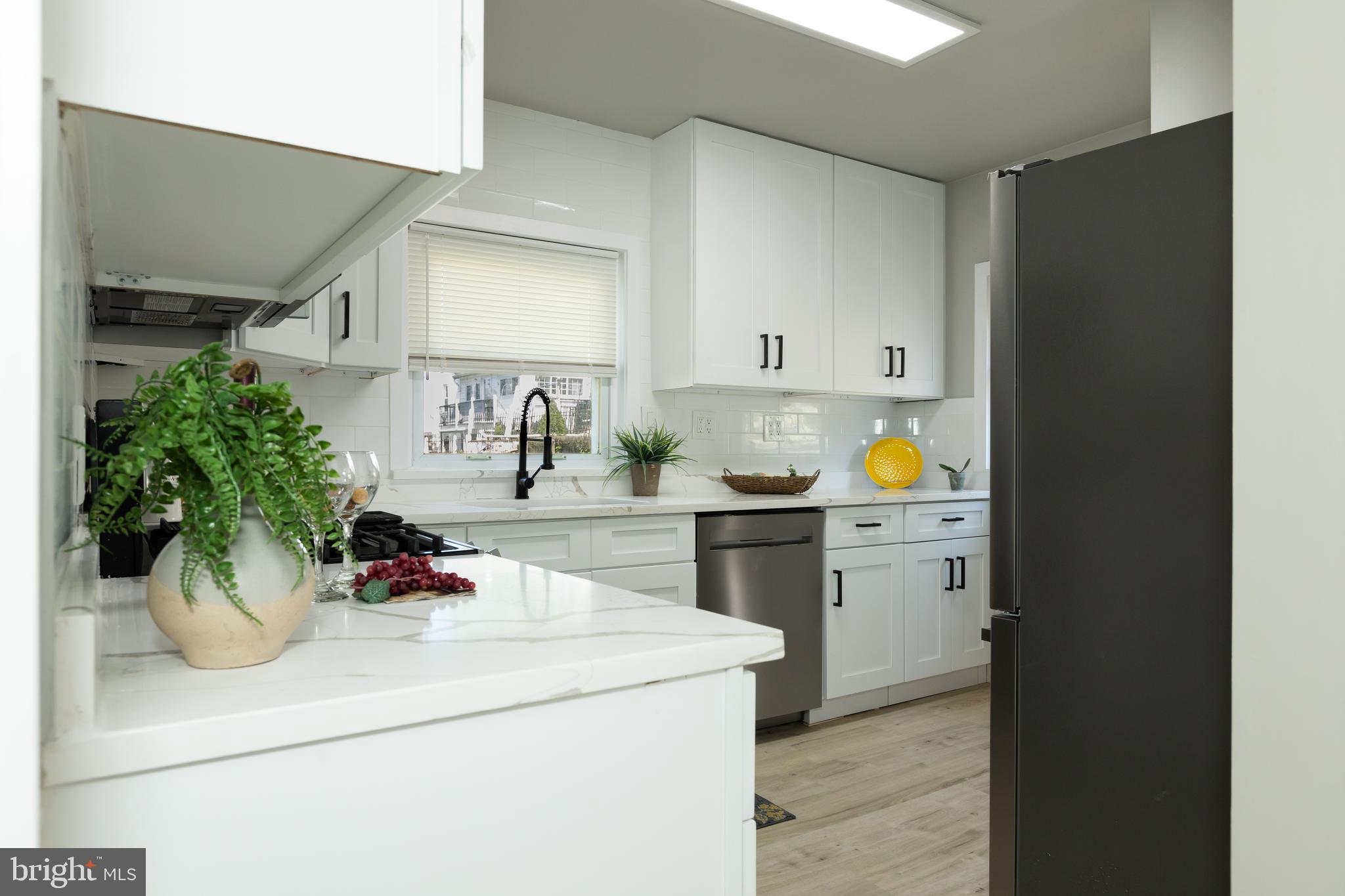 VEIRS MILL VILLAGE - Residential