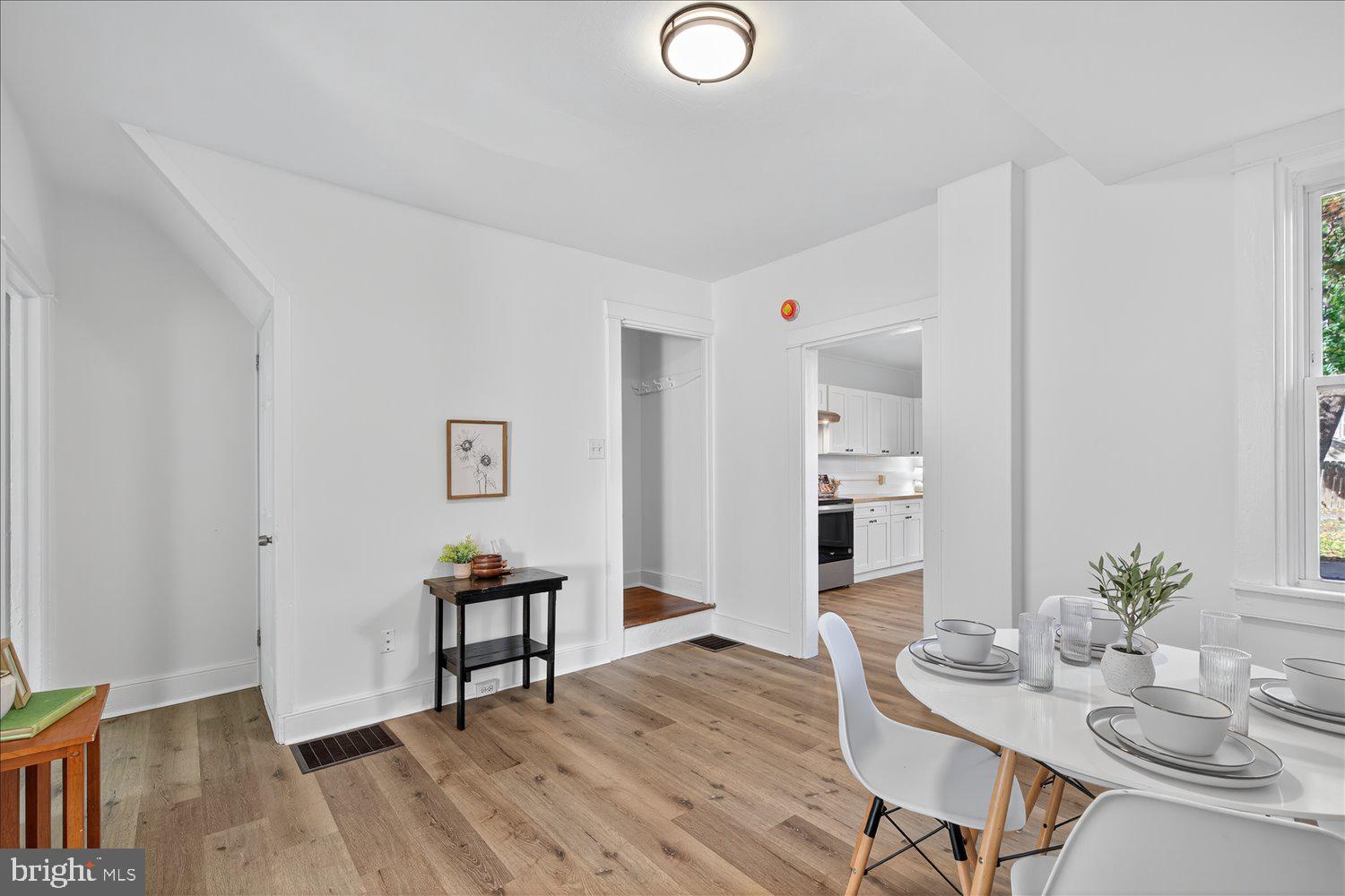 LANCASTER EAST END - Residential