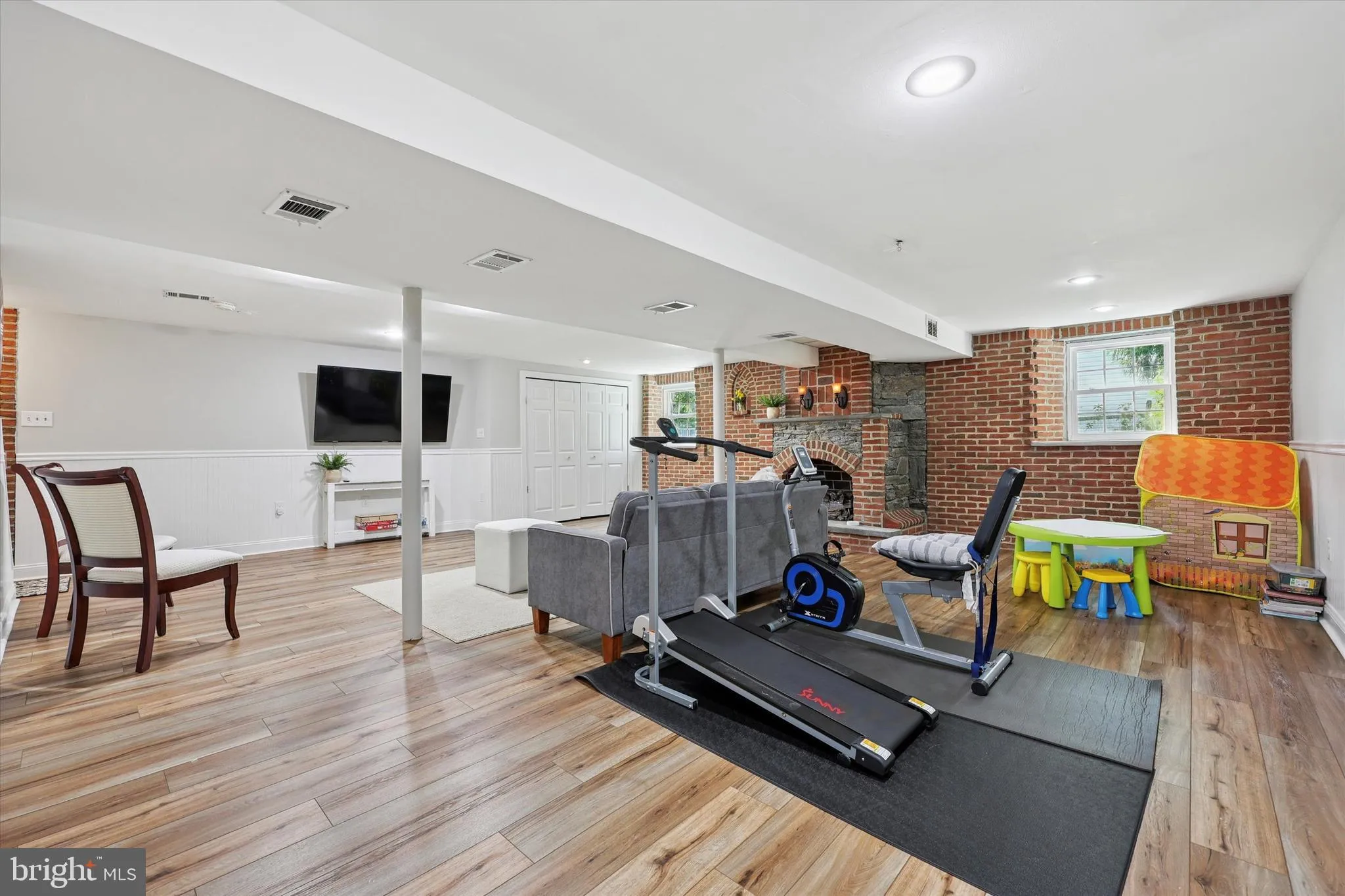 Conshohocken, Pennsylvania 19428, United States, 4 Bedrooms Bedrooms, ,3 BathroomsBathrooms,Residential,Active,168012