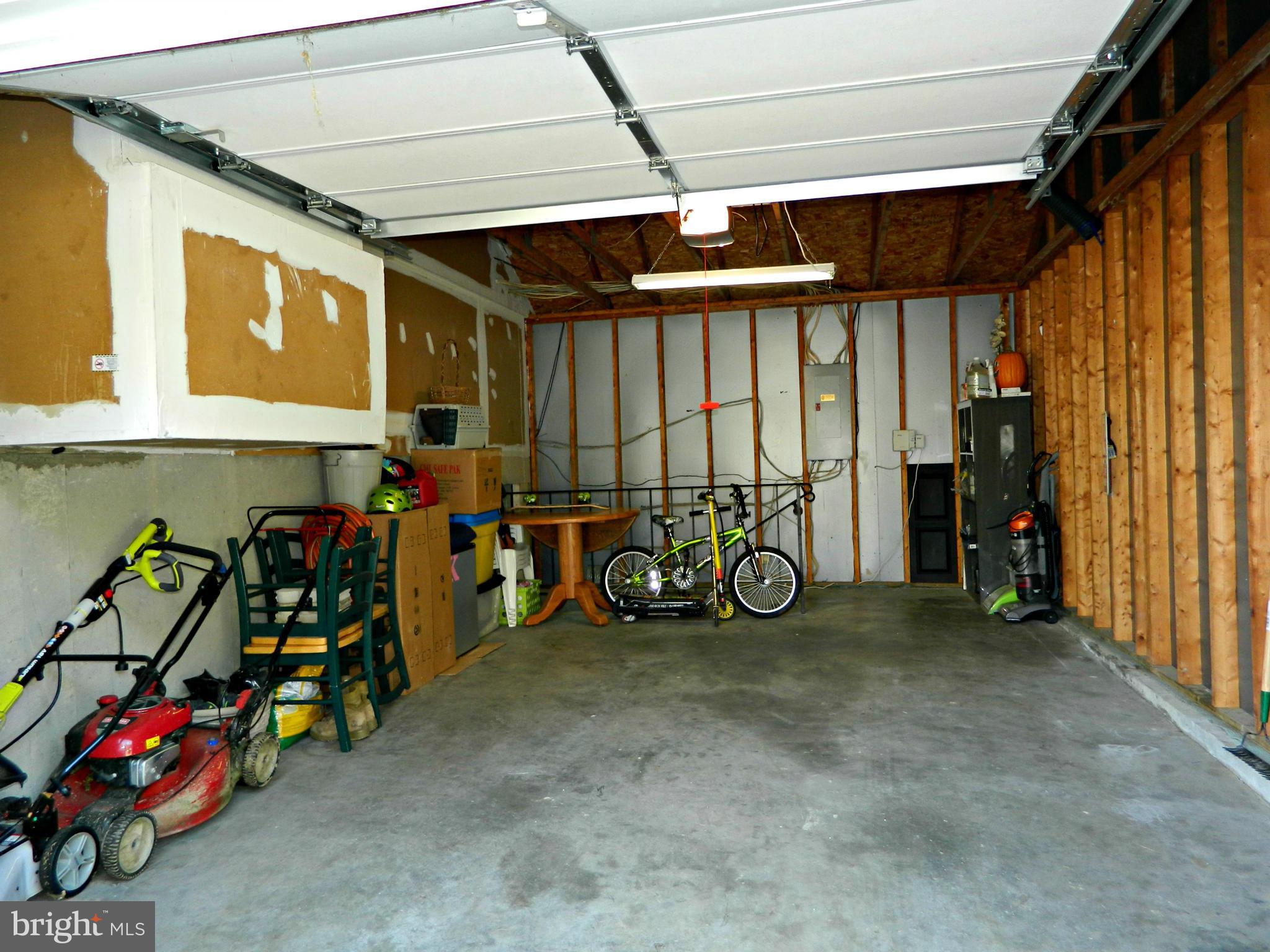 CHANCELLOR HILLS - Residential