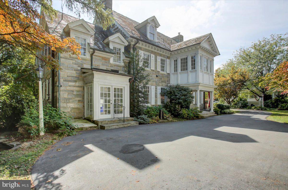 SHIPPENSBURG - Residential