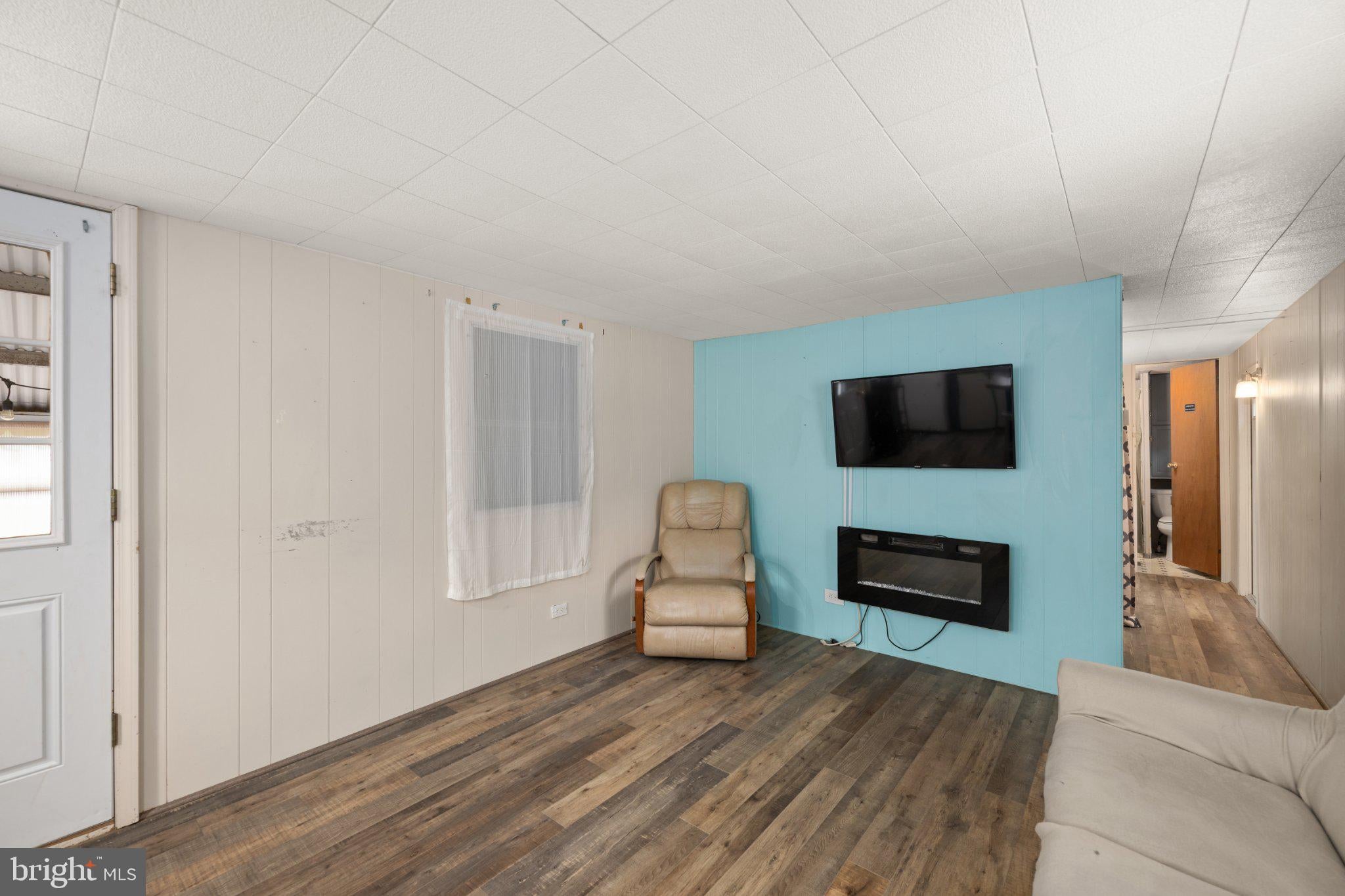 33989 CORNFLOWER LANE