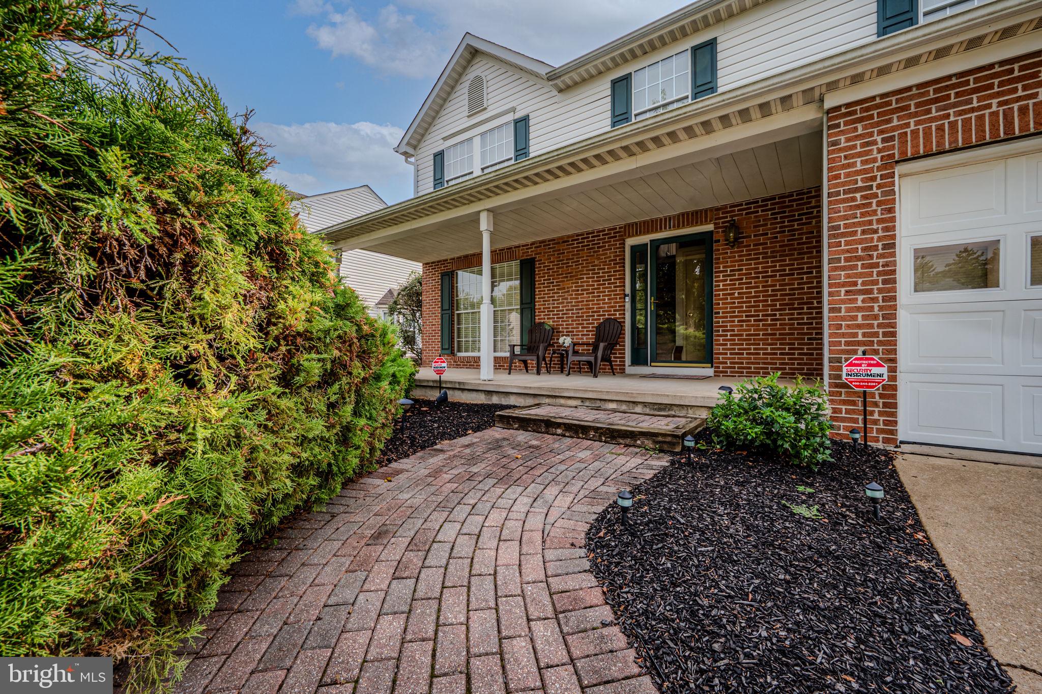 43 WALKER DRIVE