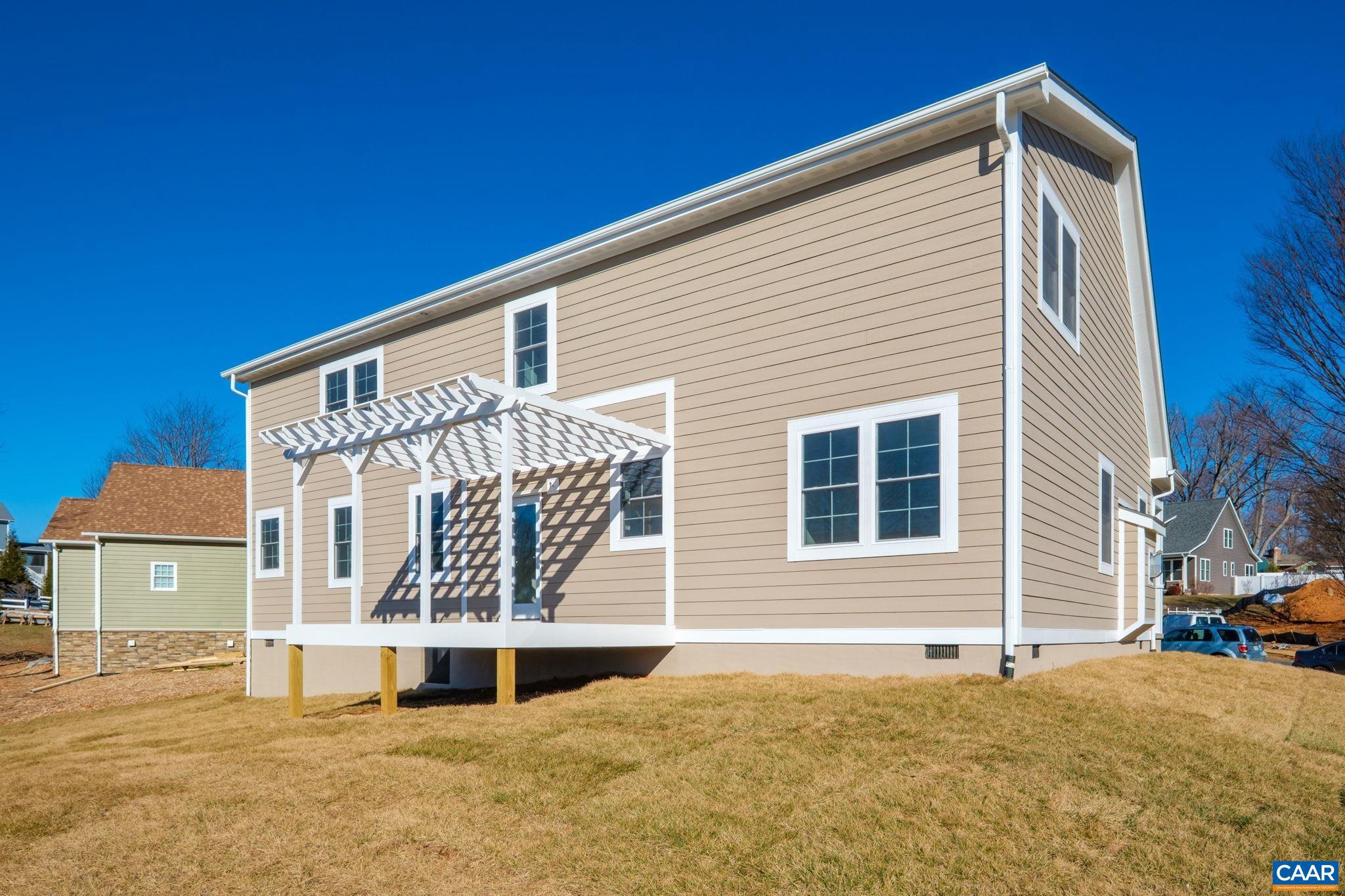 SILVER CREEK - Residential