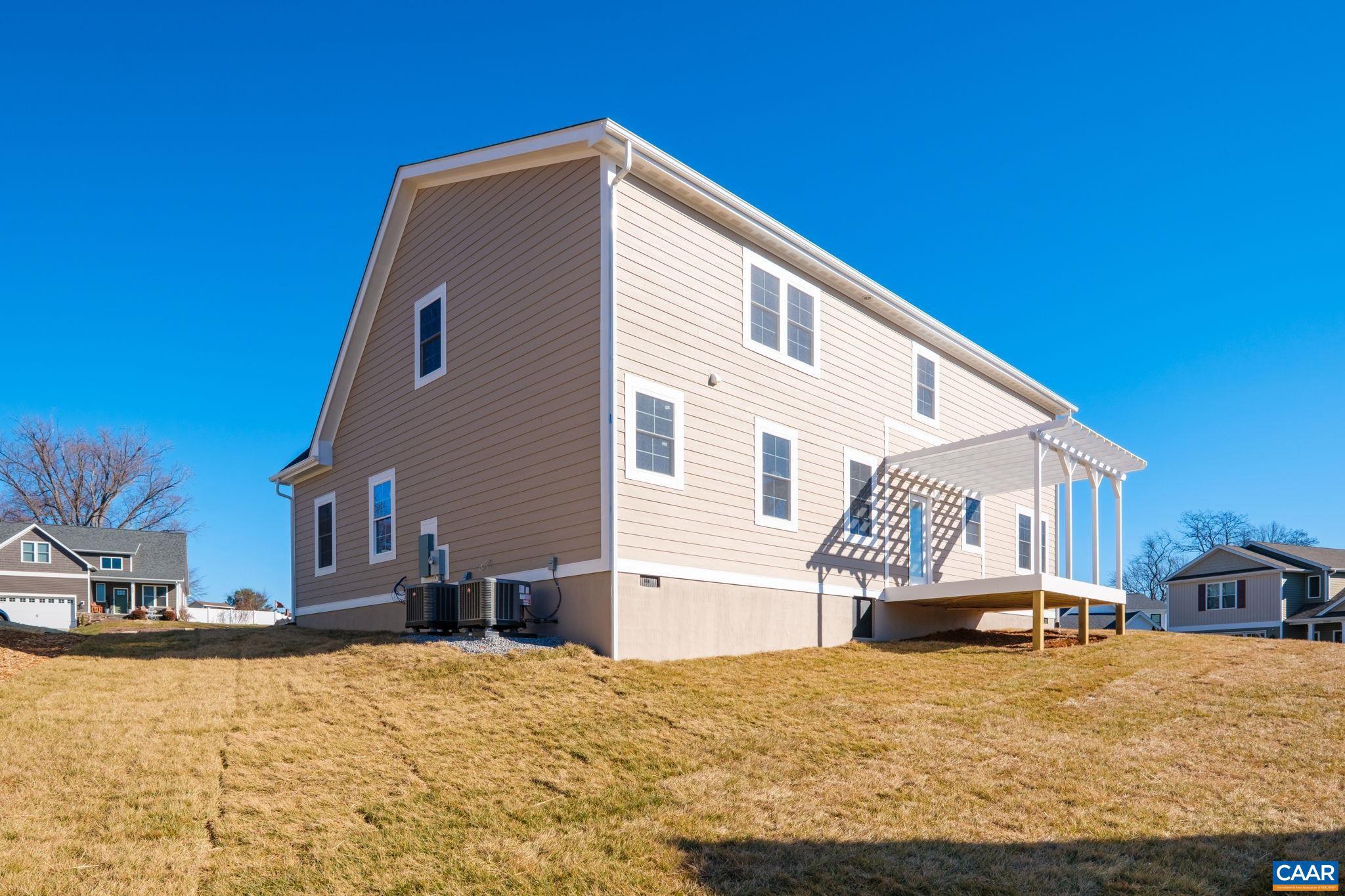 SILVER CREEK - Residential