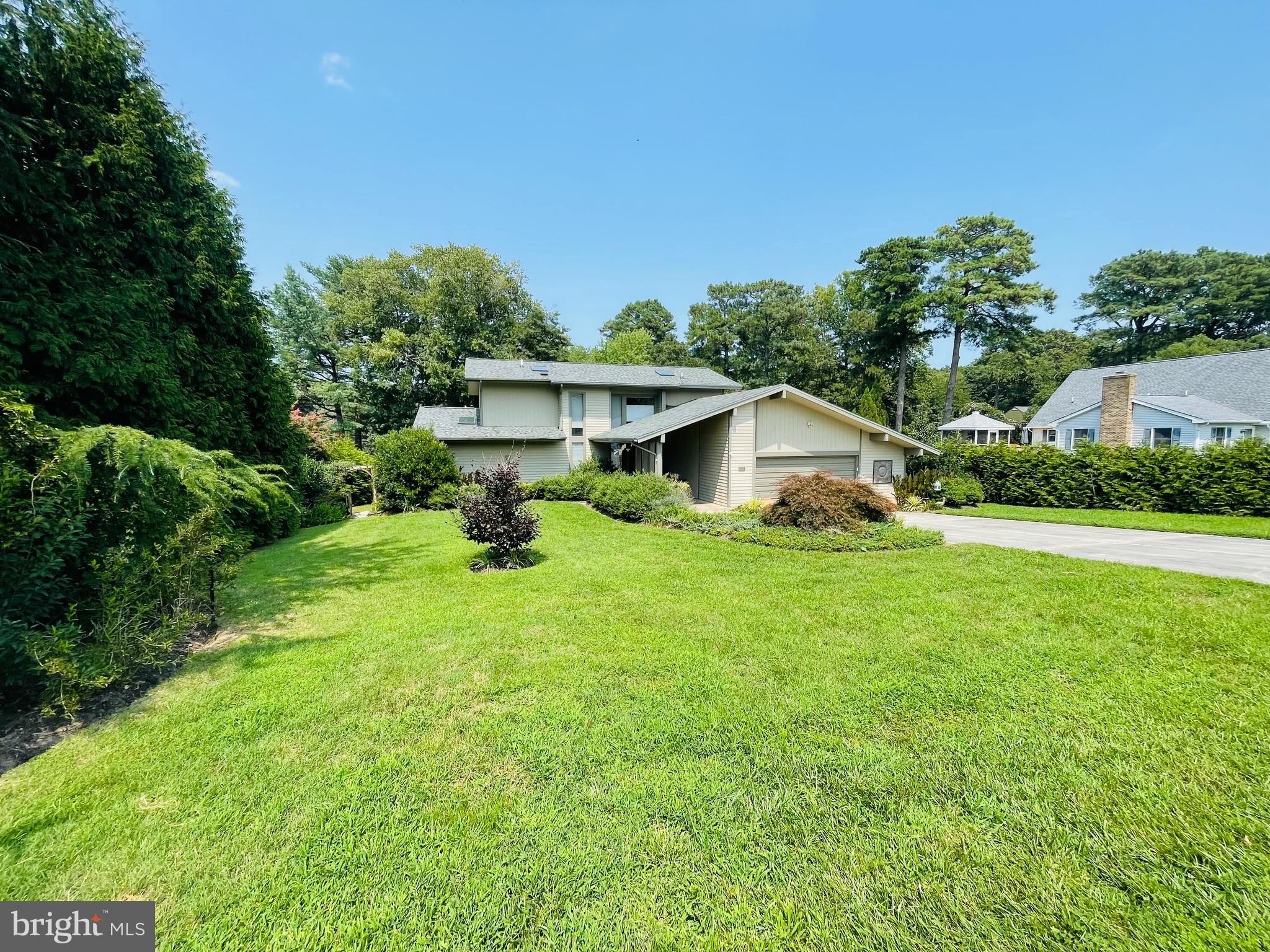 31057 EDGEWATER DRIVE