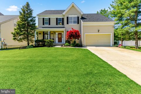 Photo of 65 Fox Hollow Lane, SEWELL, NJ 08080 (MLS # NJGL2072688)