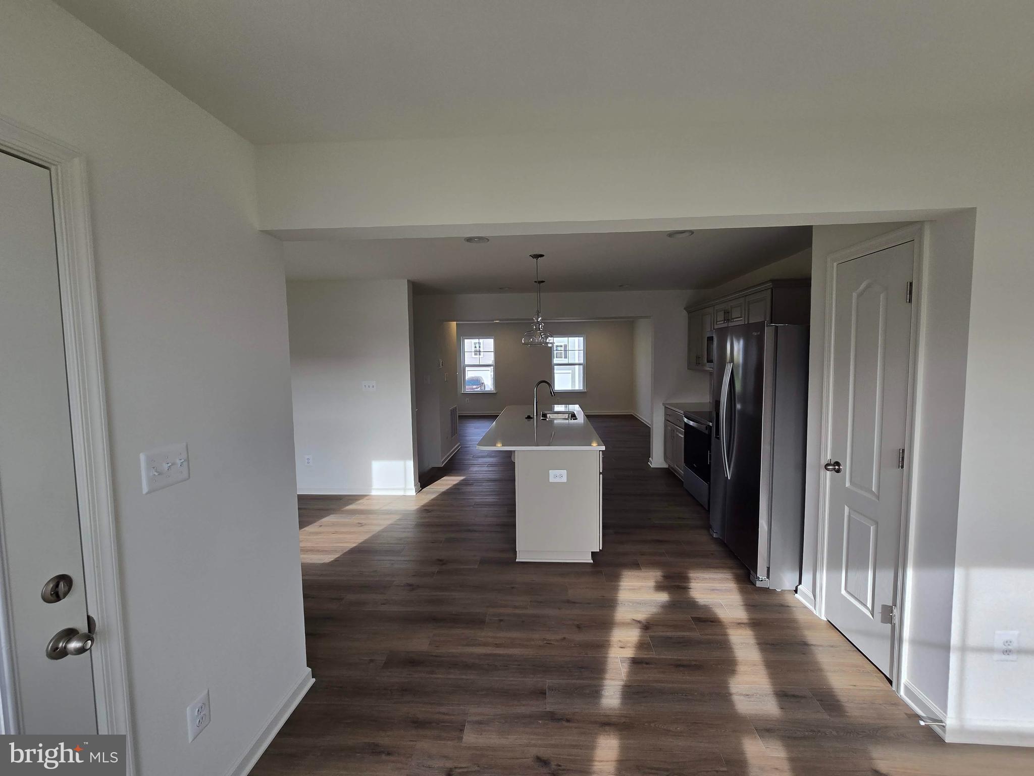 OVERLOOK AT RIVERSIDE TOWNHOMES - Residential Lease