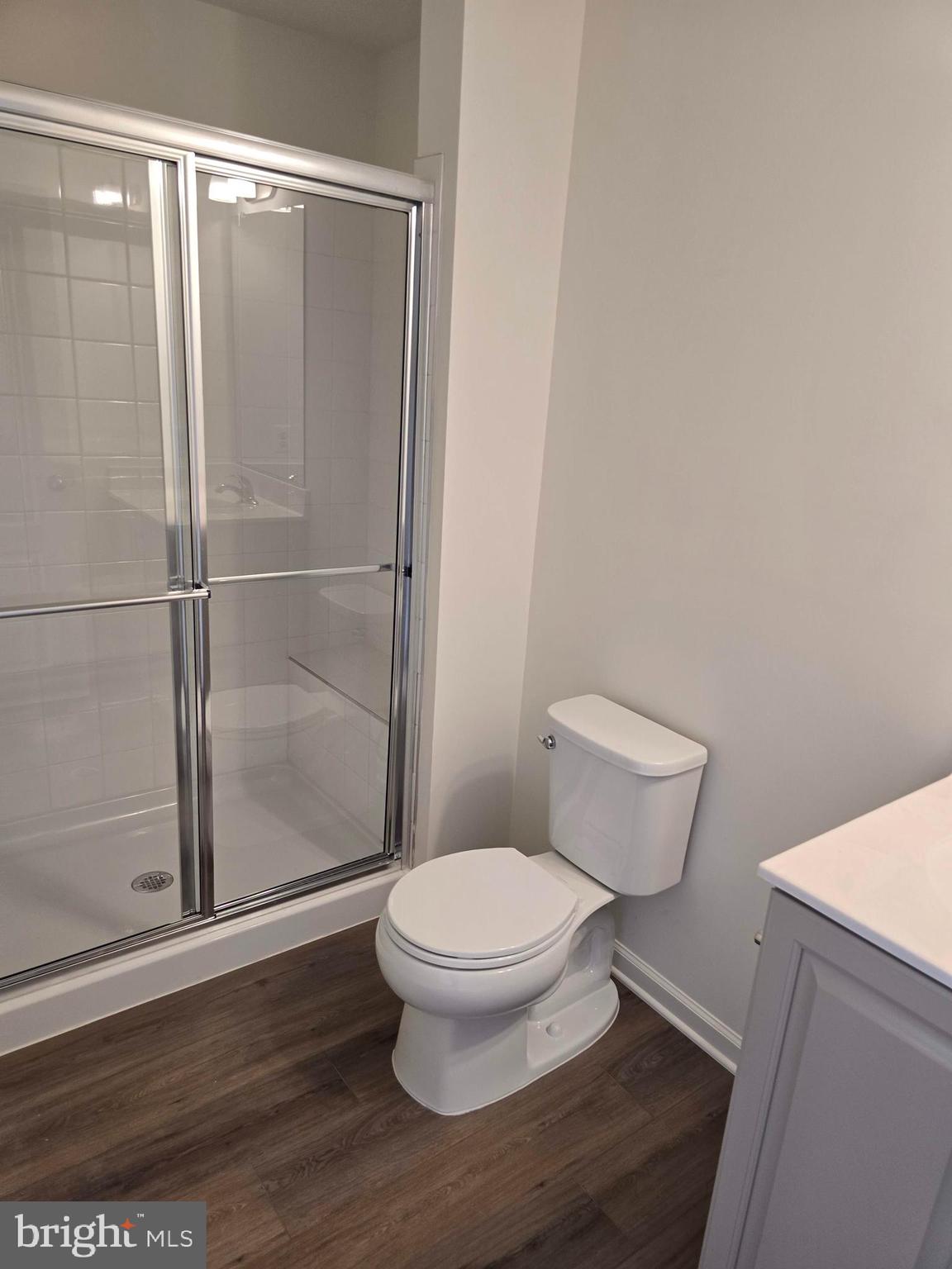 OVERLOOK AT RIVERSIDE TOWNHOMES - Residential Lease