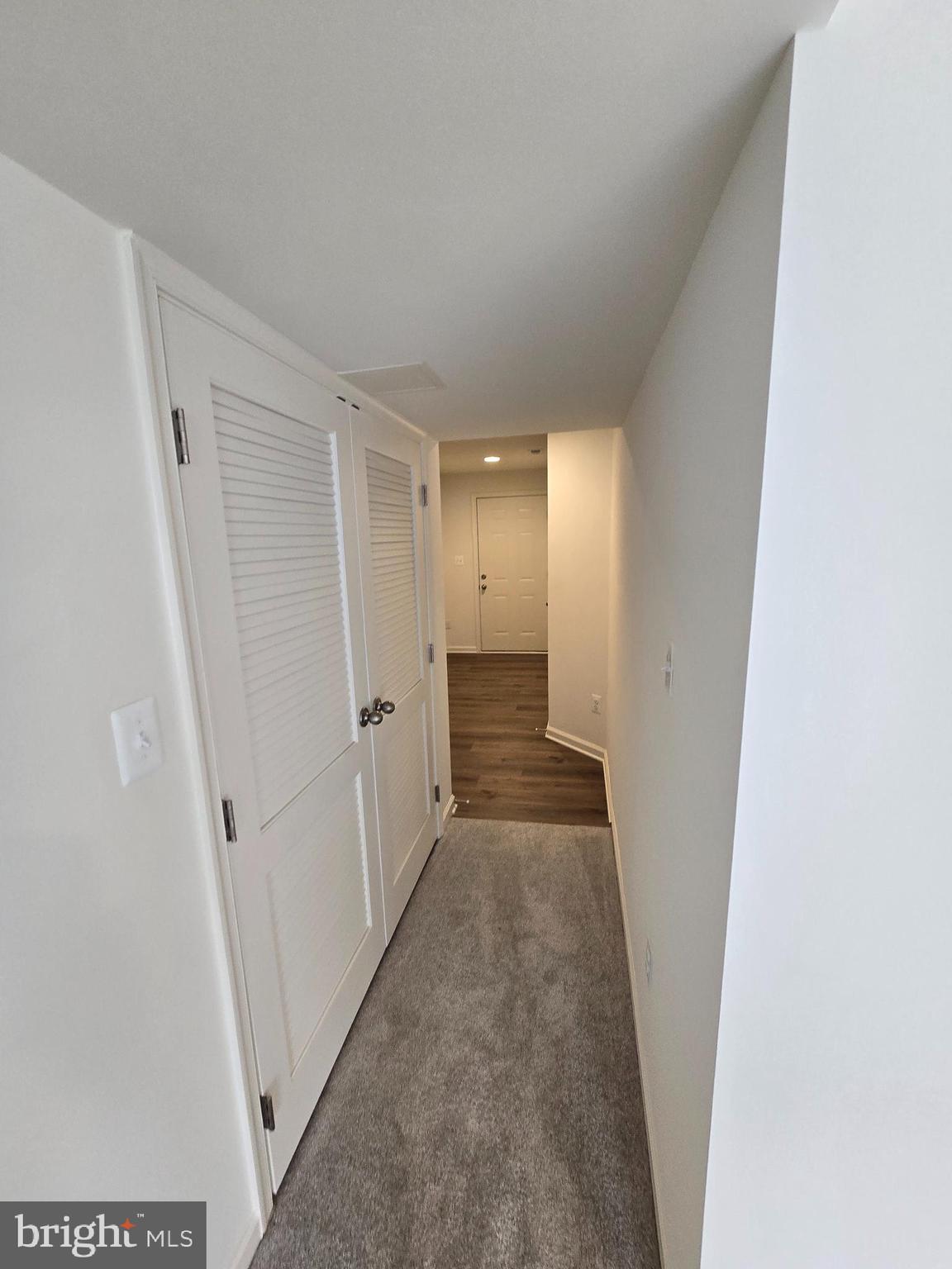 OVERLOOK AT RIVERSIDE TOWNHOMES - Residential Lease