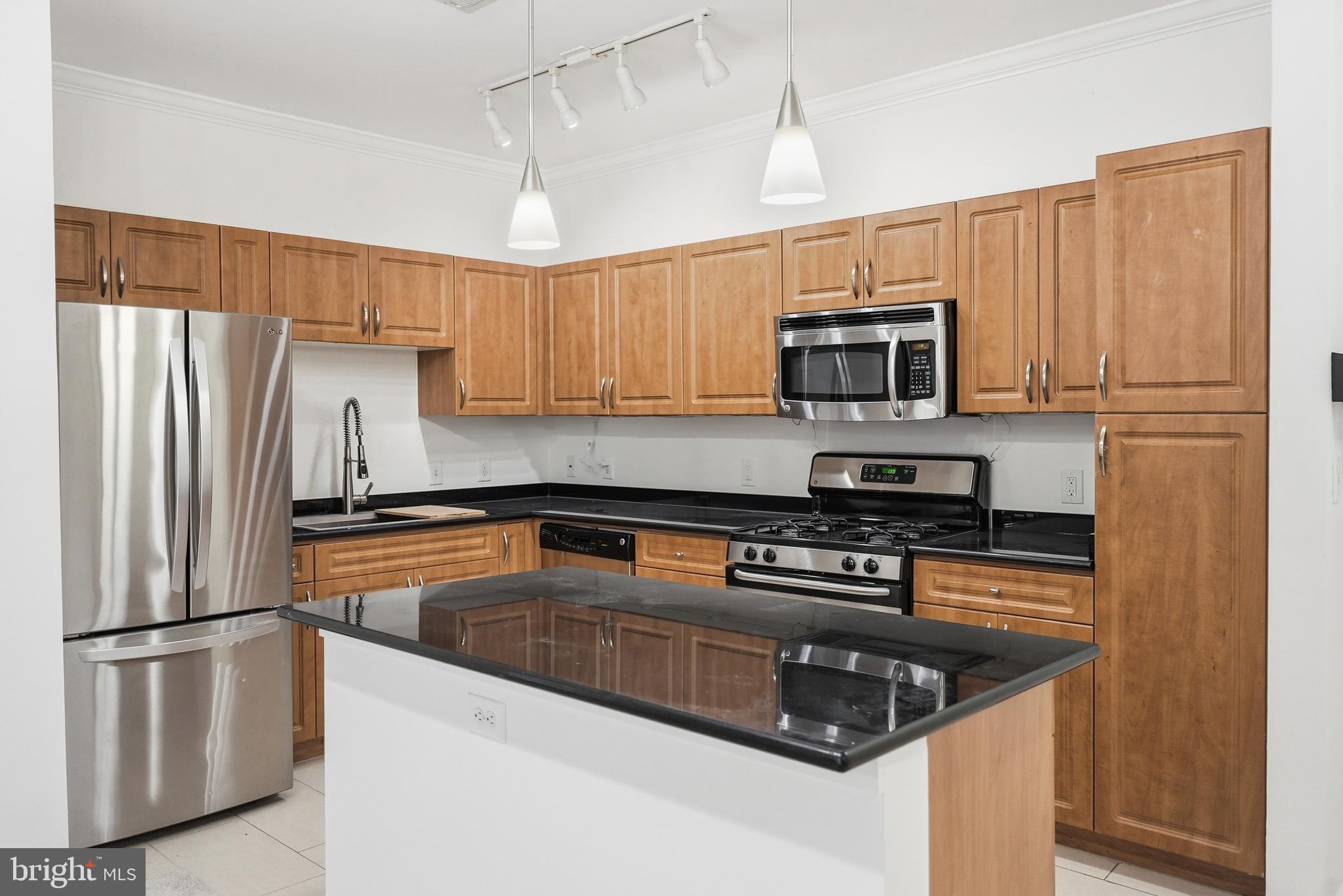 12933 CENTRE PARK CIRCLE 201