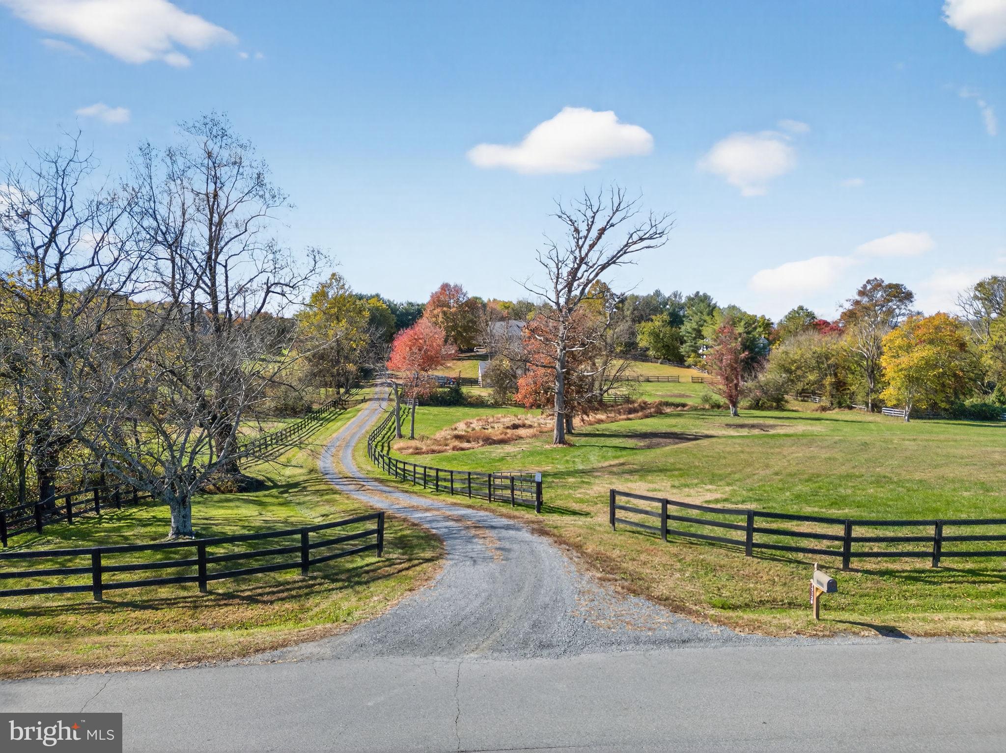 QUAIL CREEK - Residential