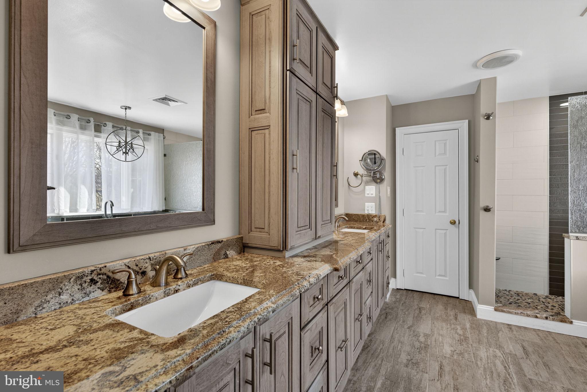 QUAIL CREEK - Residential