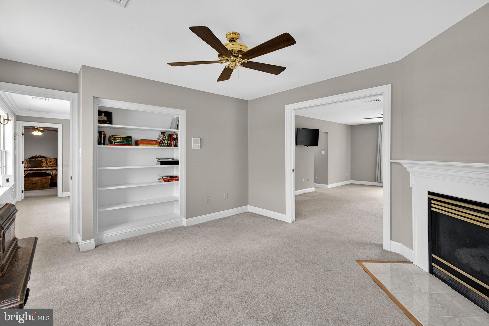 QUAIL CREEK - Residential