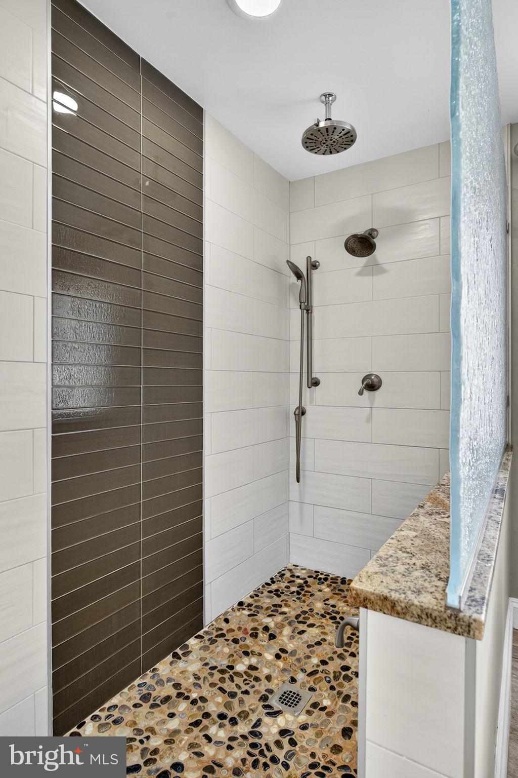 QUAIL CREEK - Residential