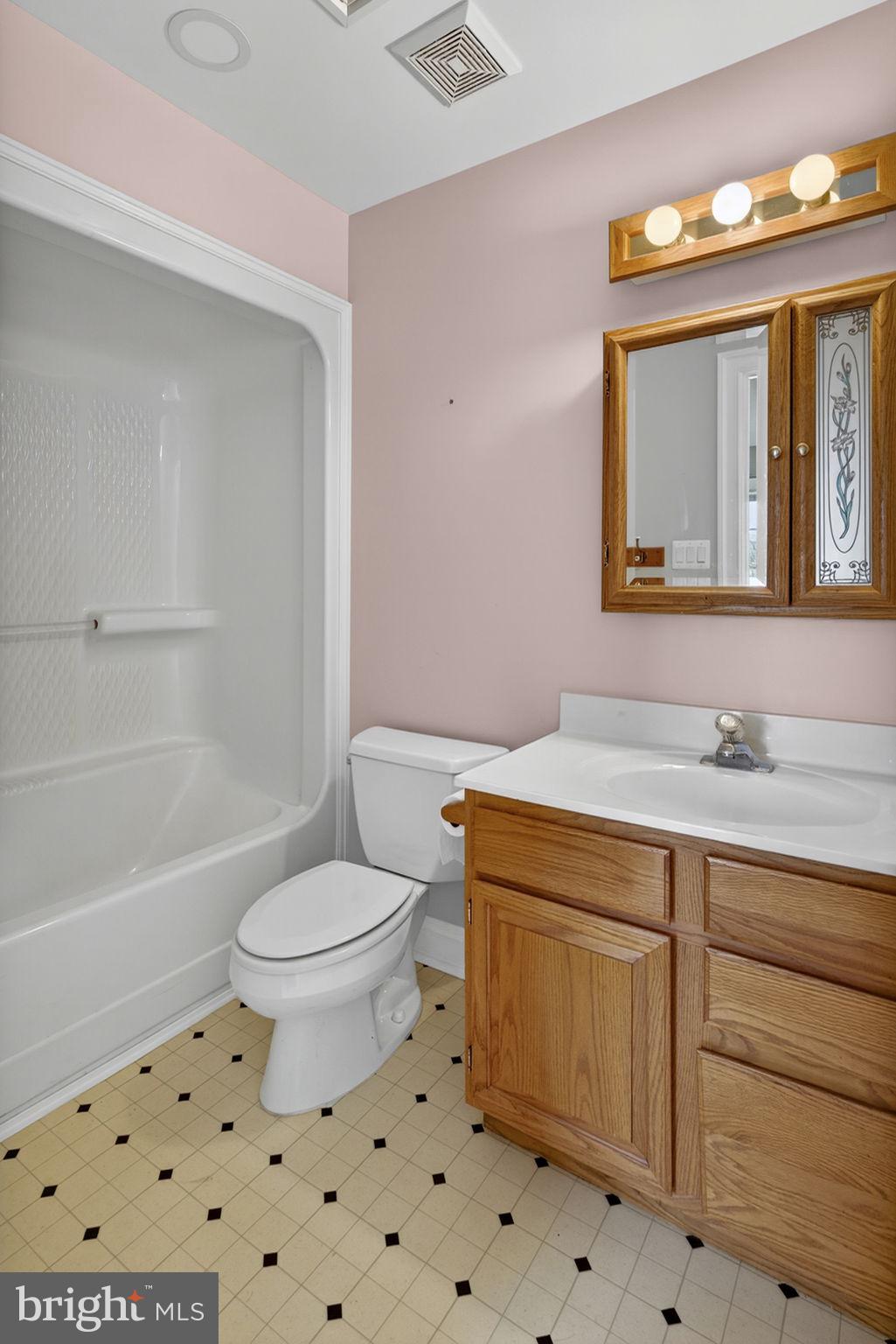 QUAIL CREEK - Residential