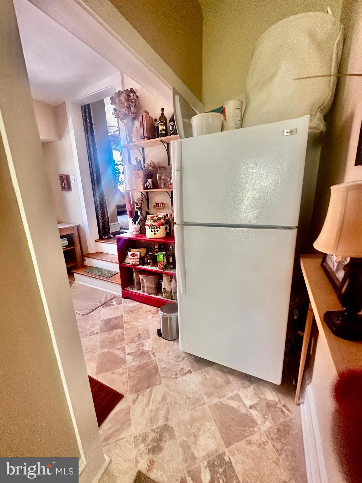 214 GAY STREET APT 2