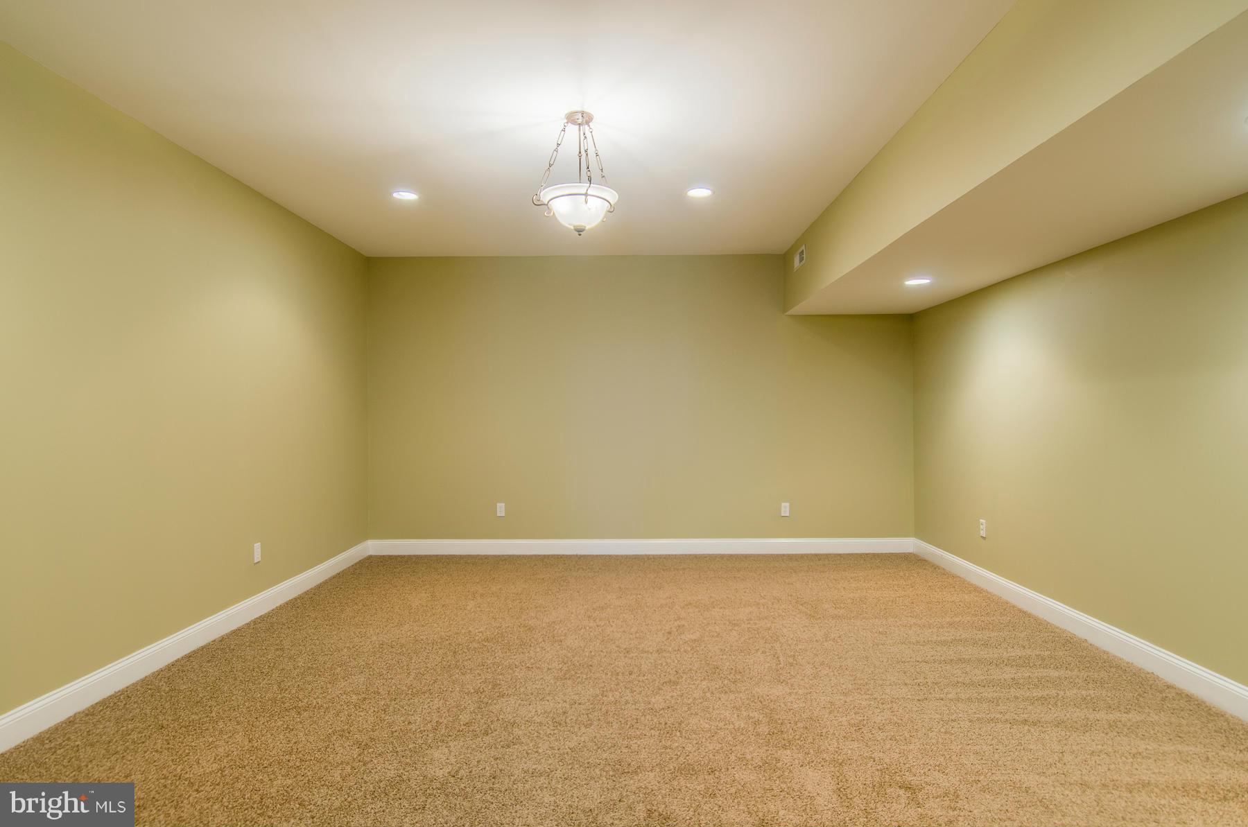 AUTUMN VIEW - Residential