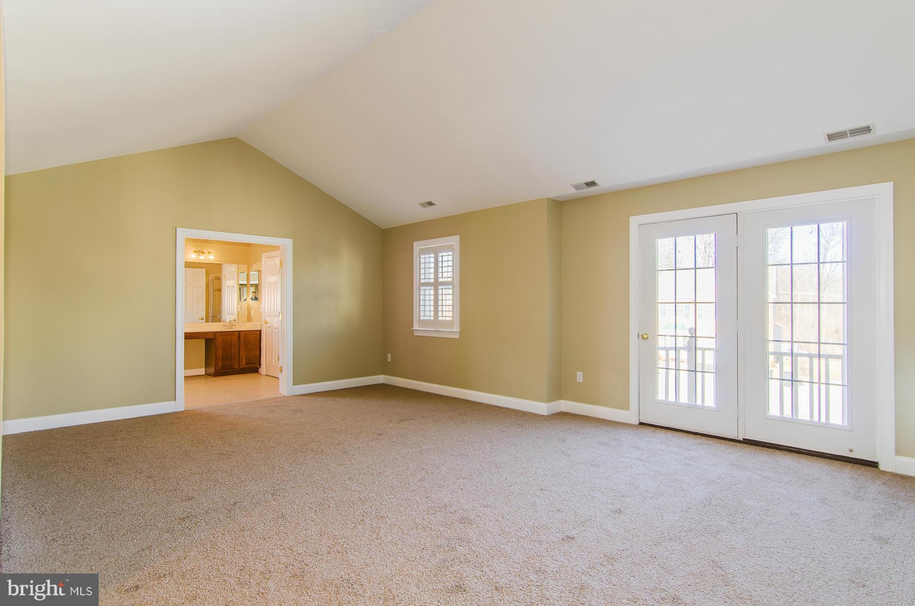 AUTUMN VIEW - Residential