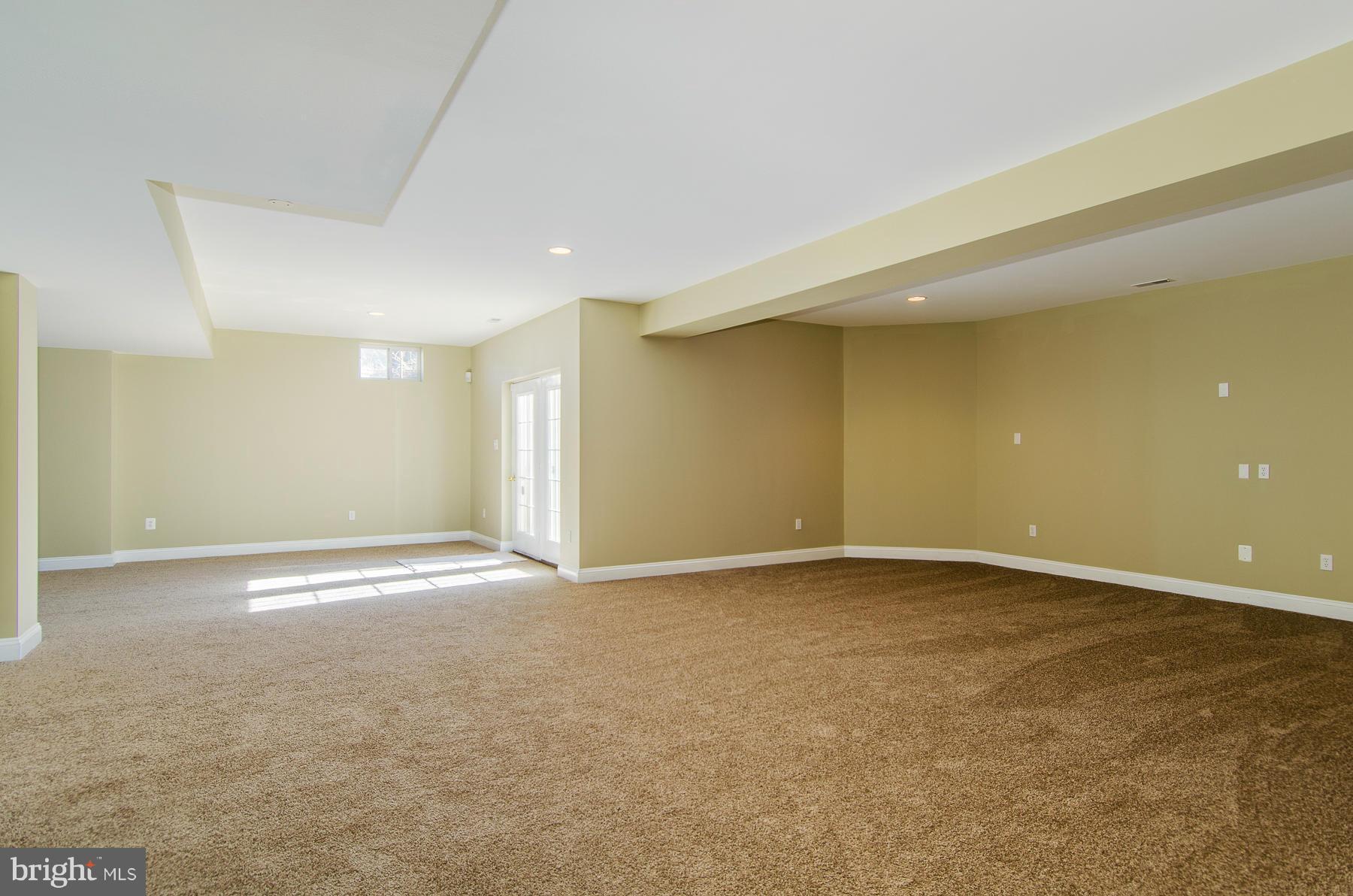 AUTUMN VIEW - Residential