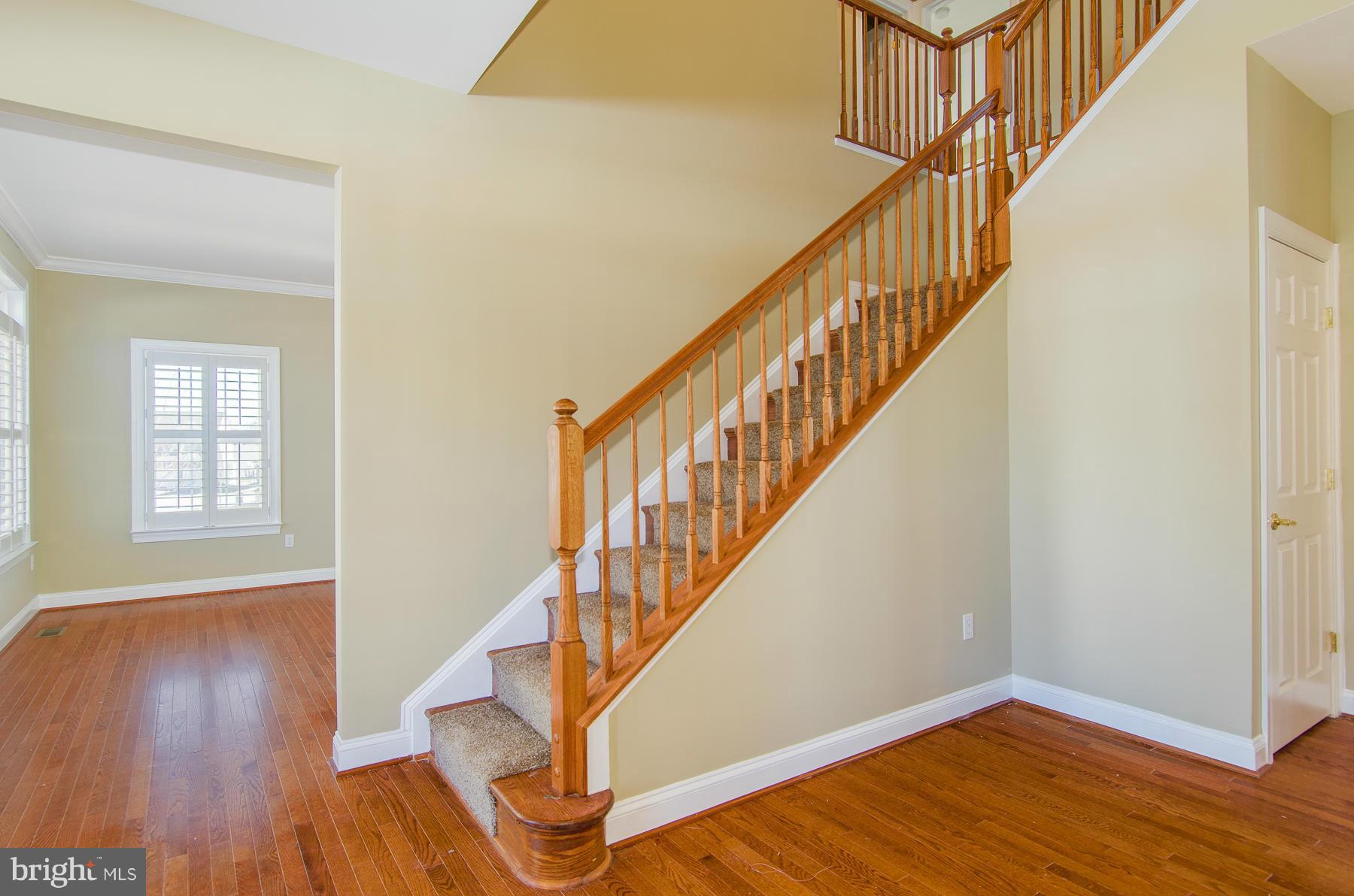 AUTUMN VIEW - Residential