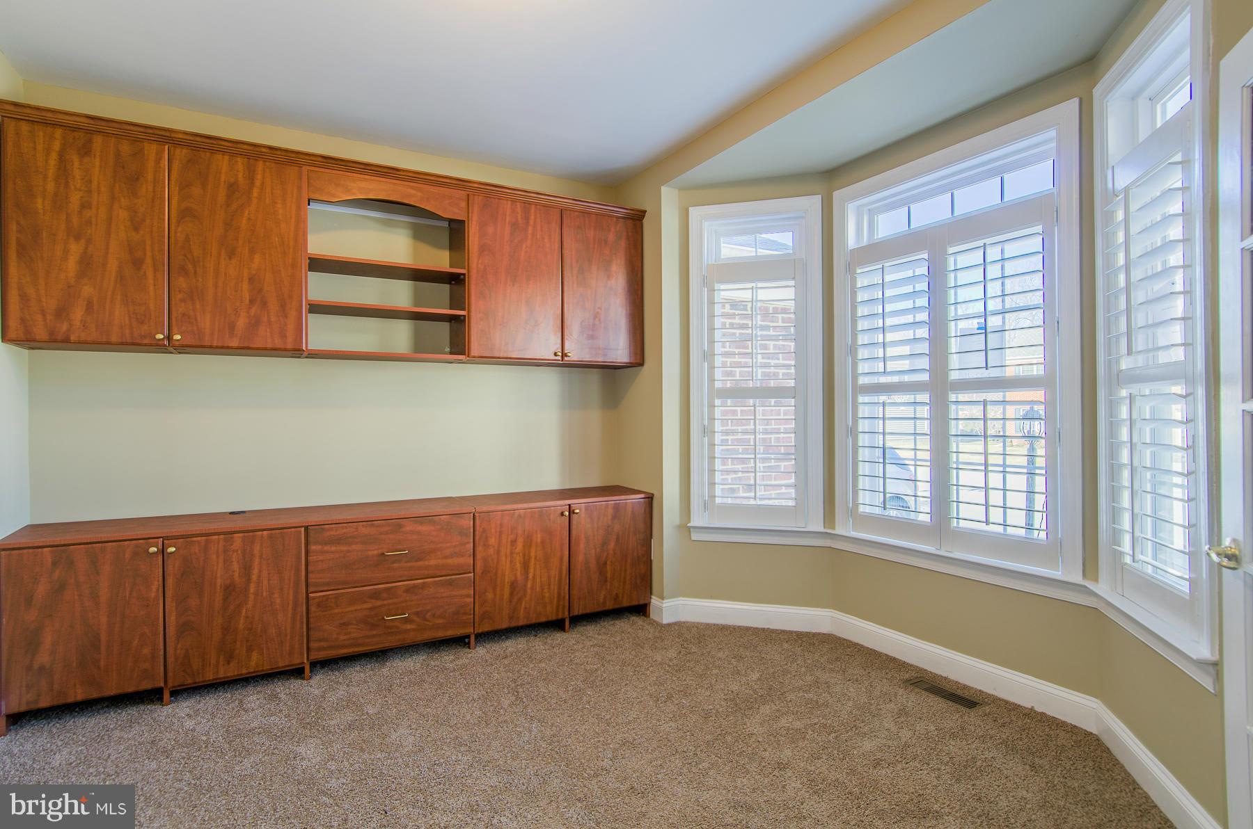 AUTUMN VIEW - Residential