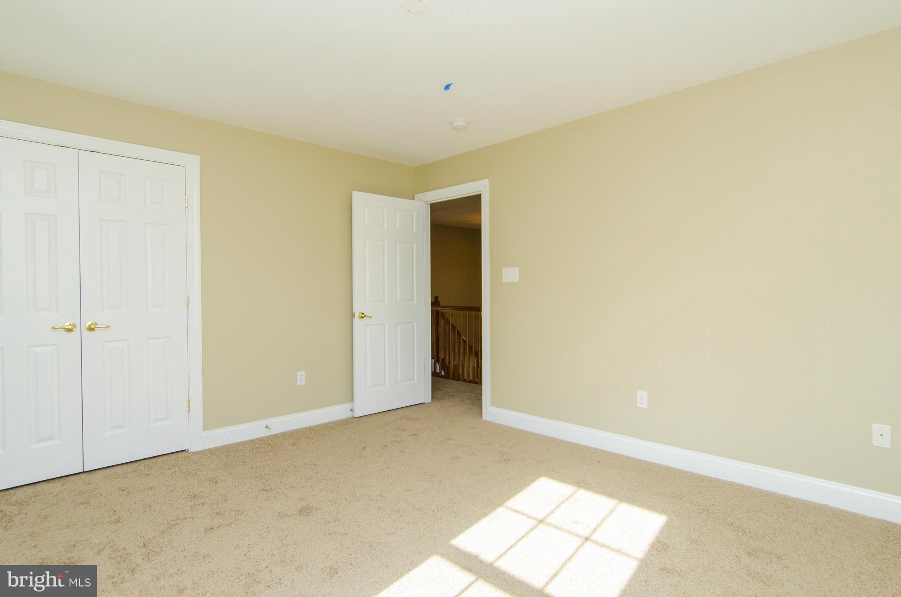 AUTUMN VIEW - Residential