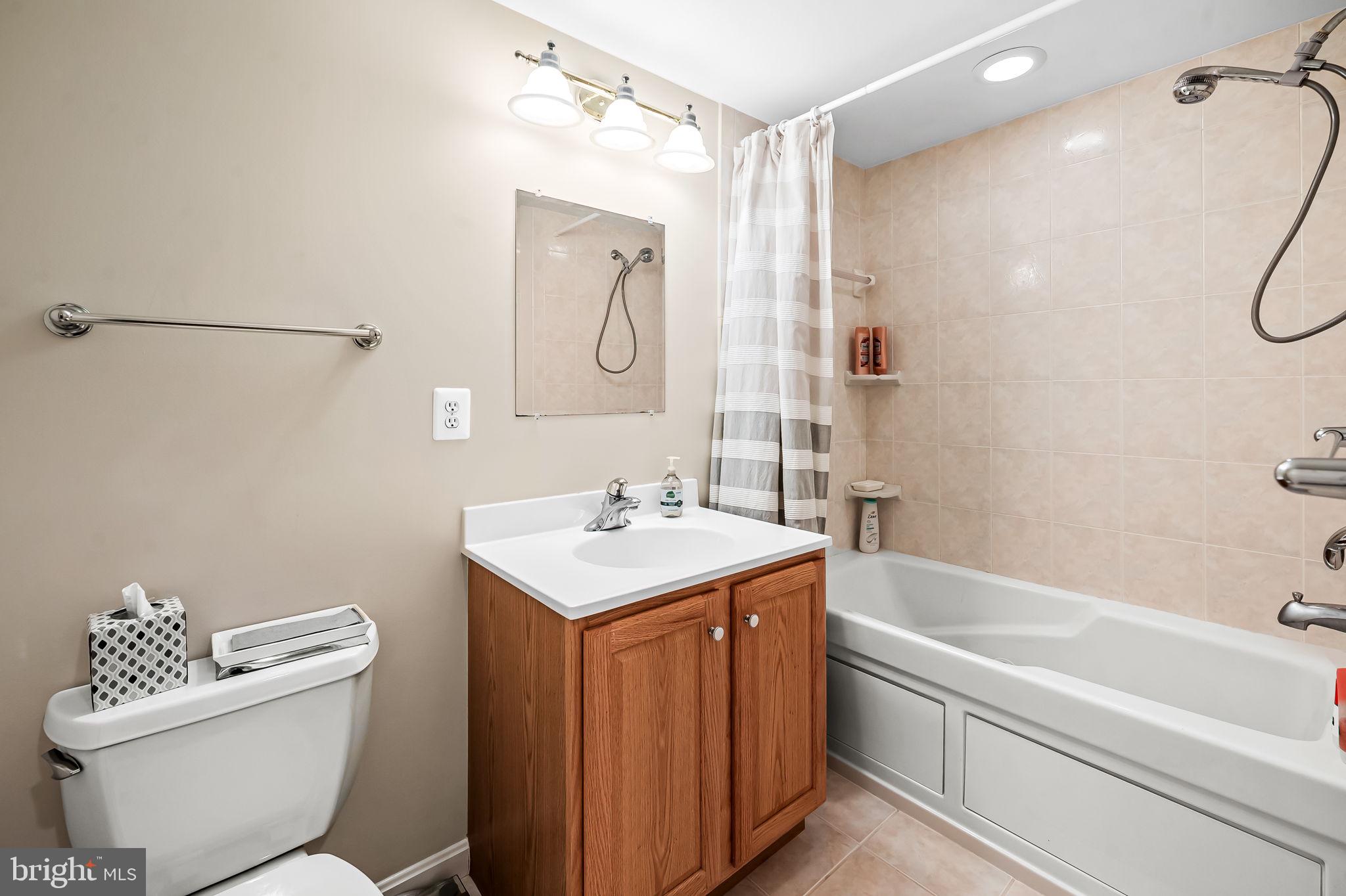 ARBORWOOD - Residential