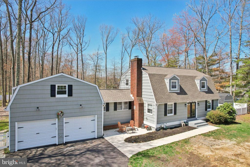 Photo of 351 Merrick Road, ROBBINSVILLE, NJ 08691 (MLS # NJME2075224)