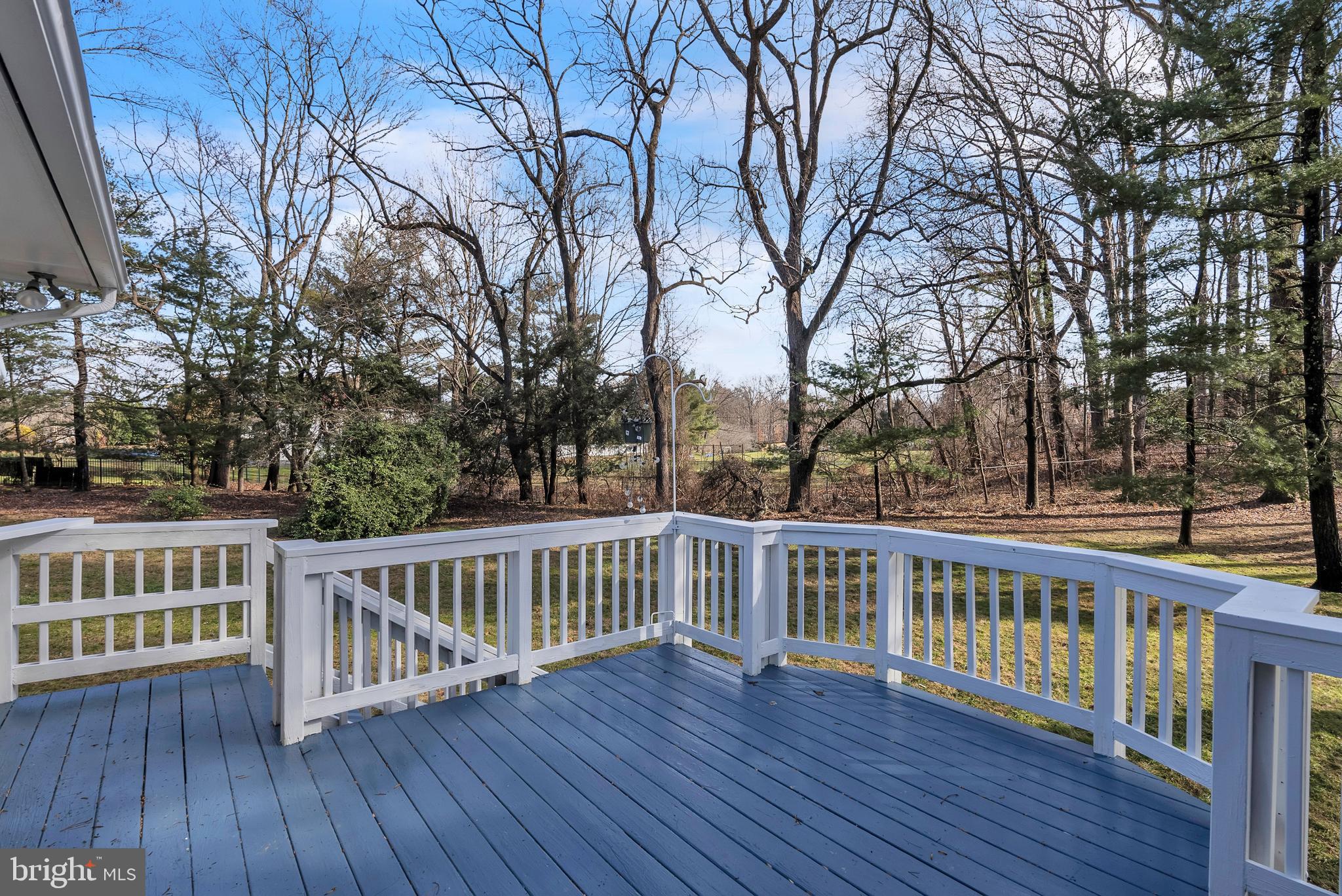 POTOMAC OUTSIDE - Residential Lease