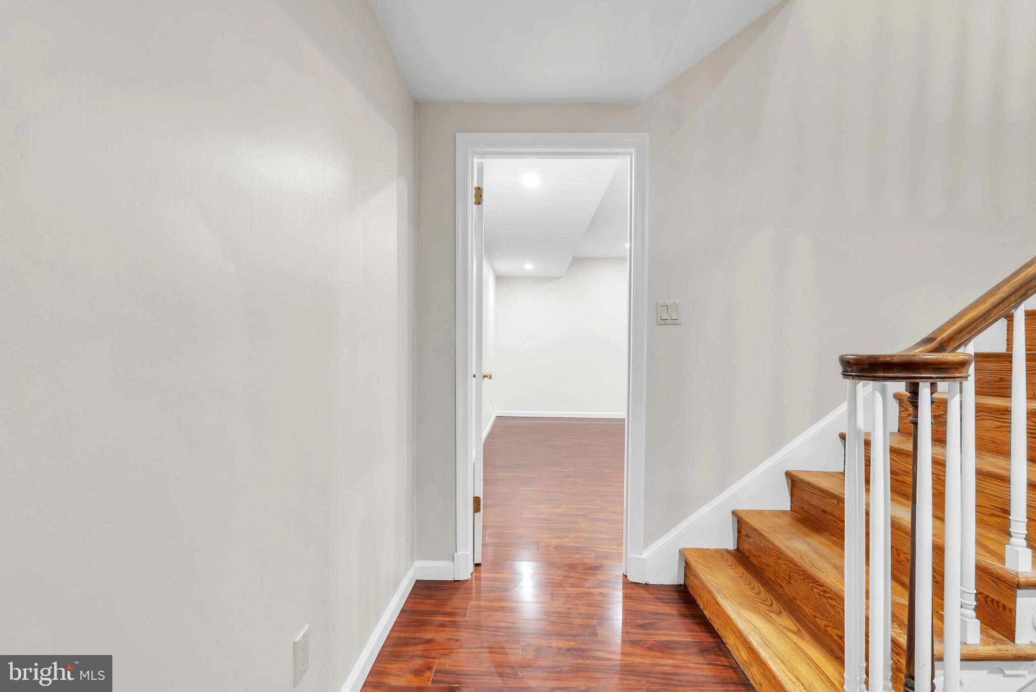 POTOMAC OUTSIDE - Residential Lease