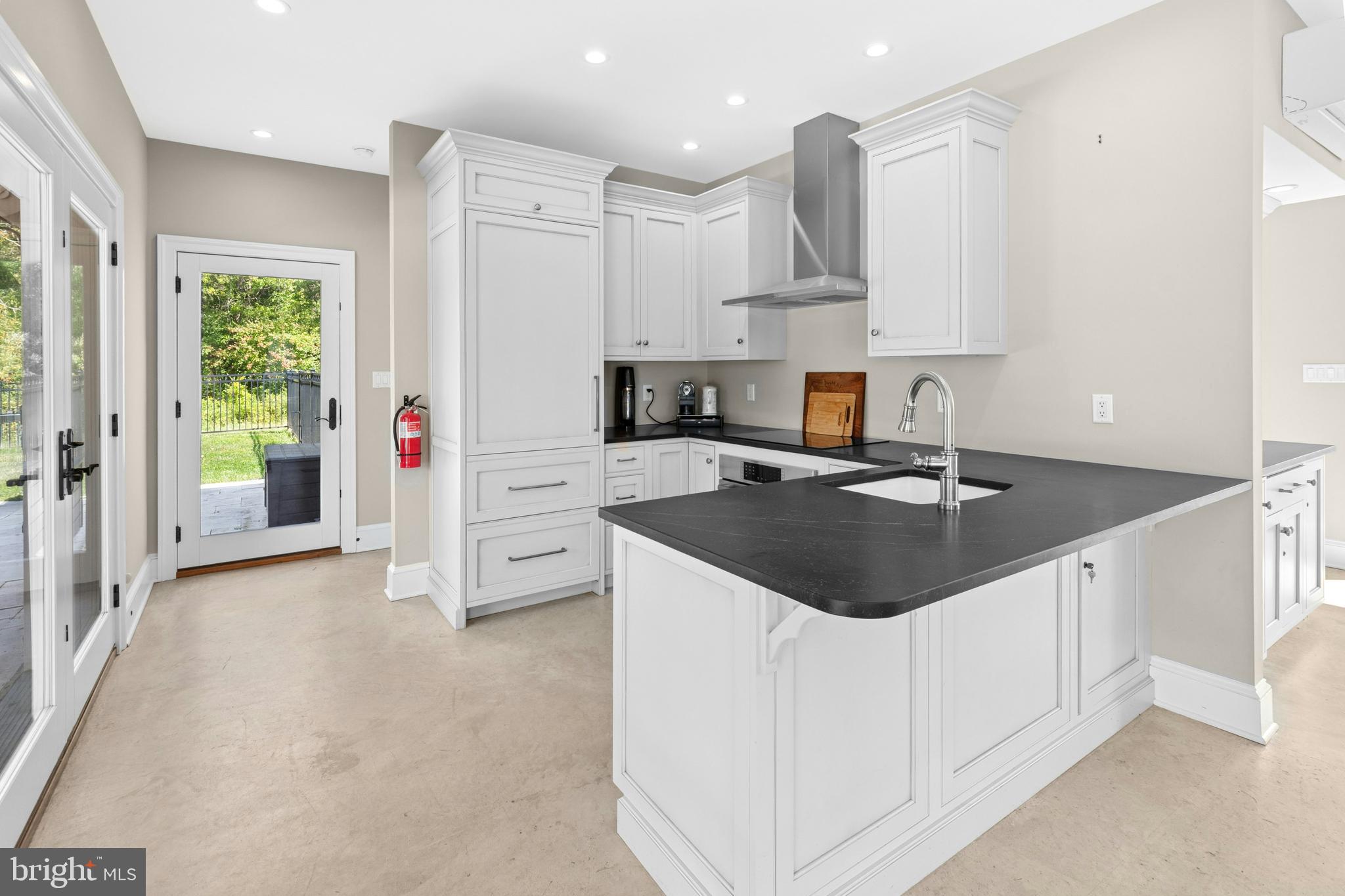 NONE AVAILABLE - Land