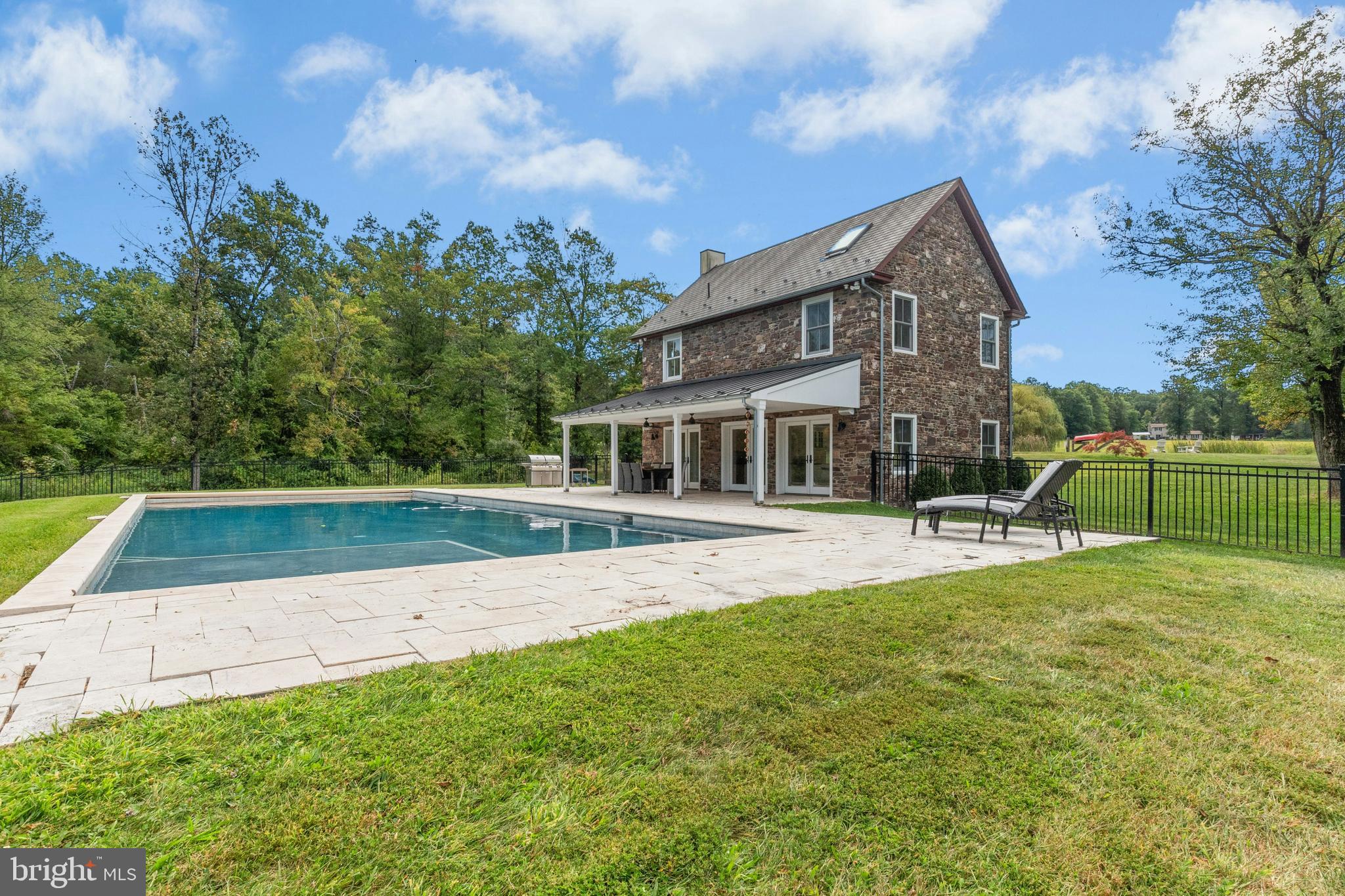 NONE AVAILABLE - Land