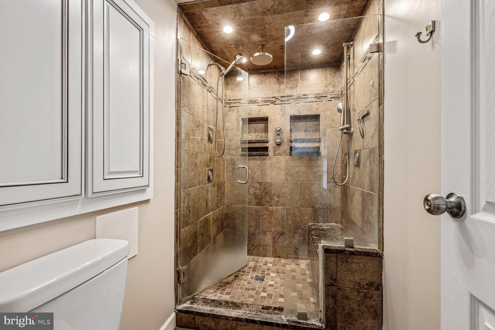 FOUNTAINDALE - Residential