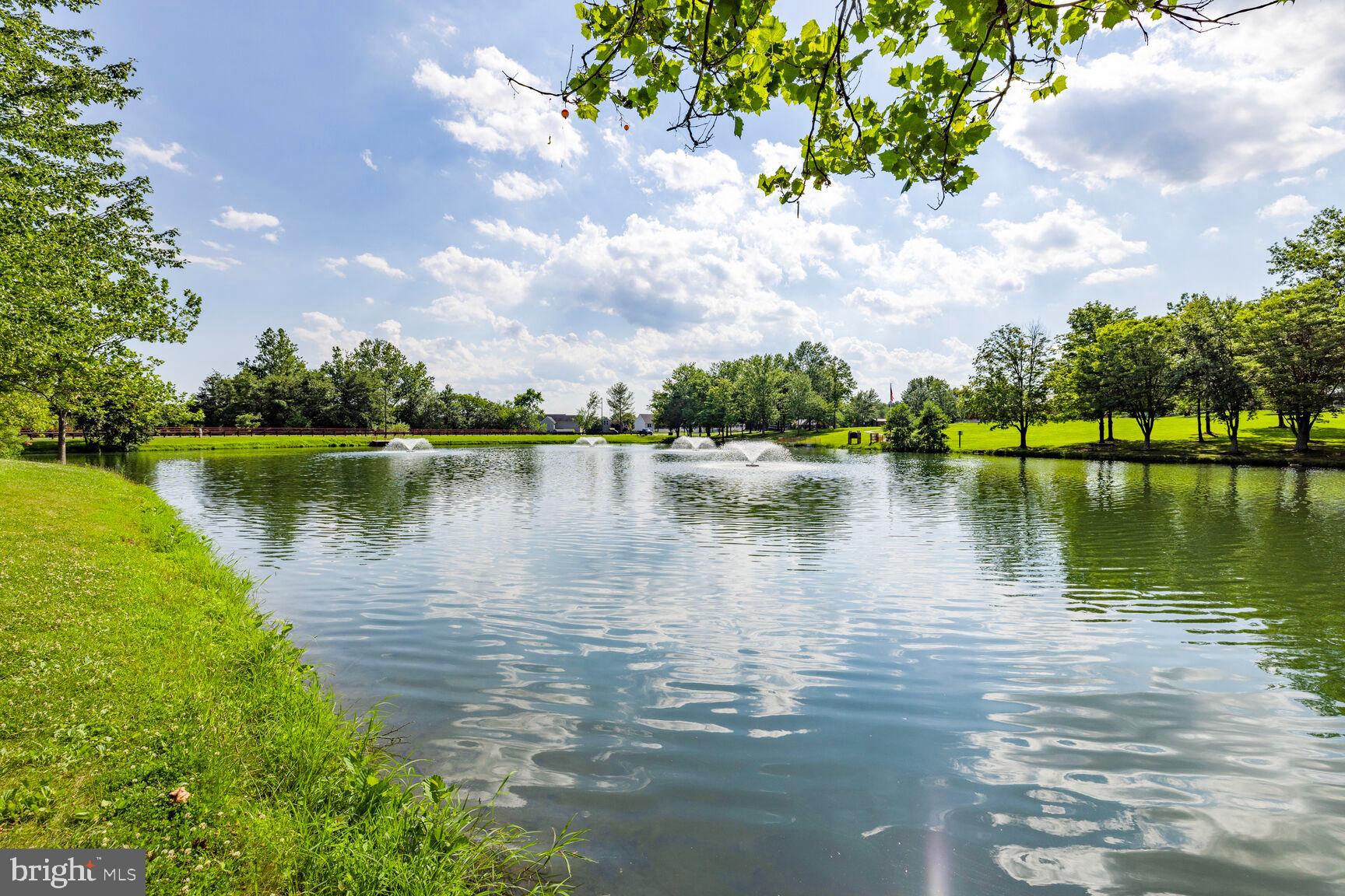 FOUNTAINDALE - Residential