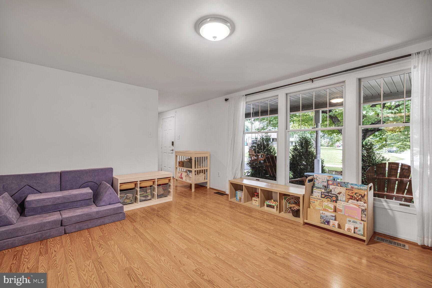 FOUNTAINDALE - Residential