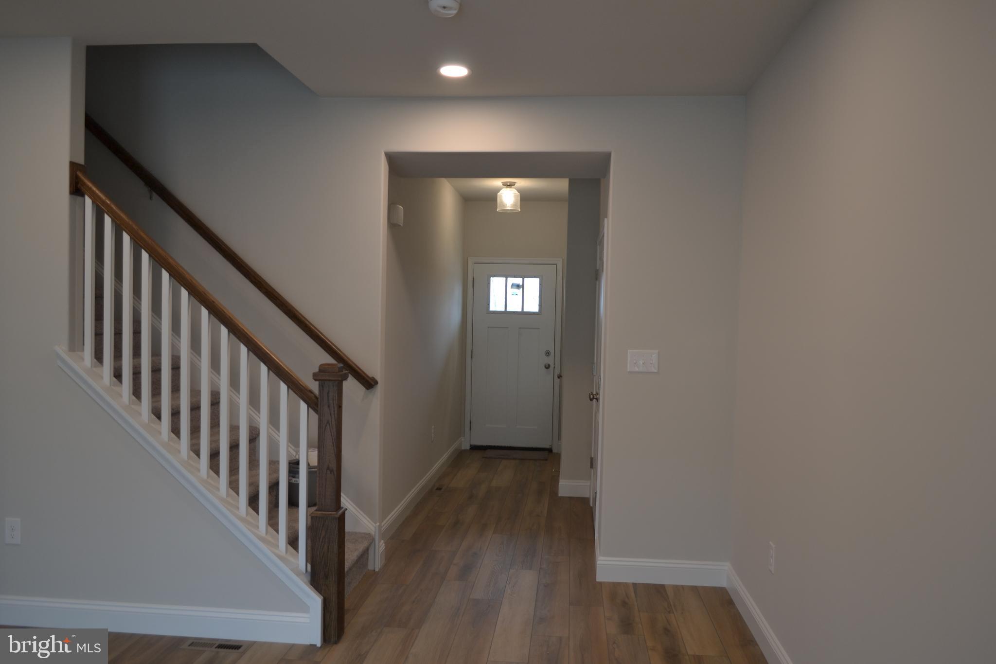 HAWKSTONE VILLAGE - Residential