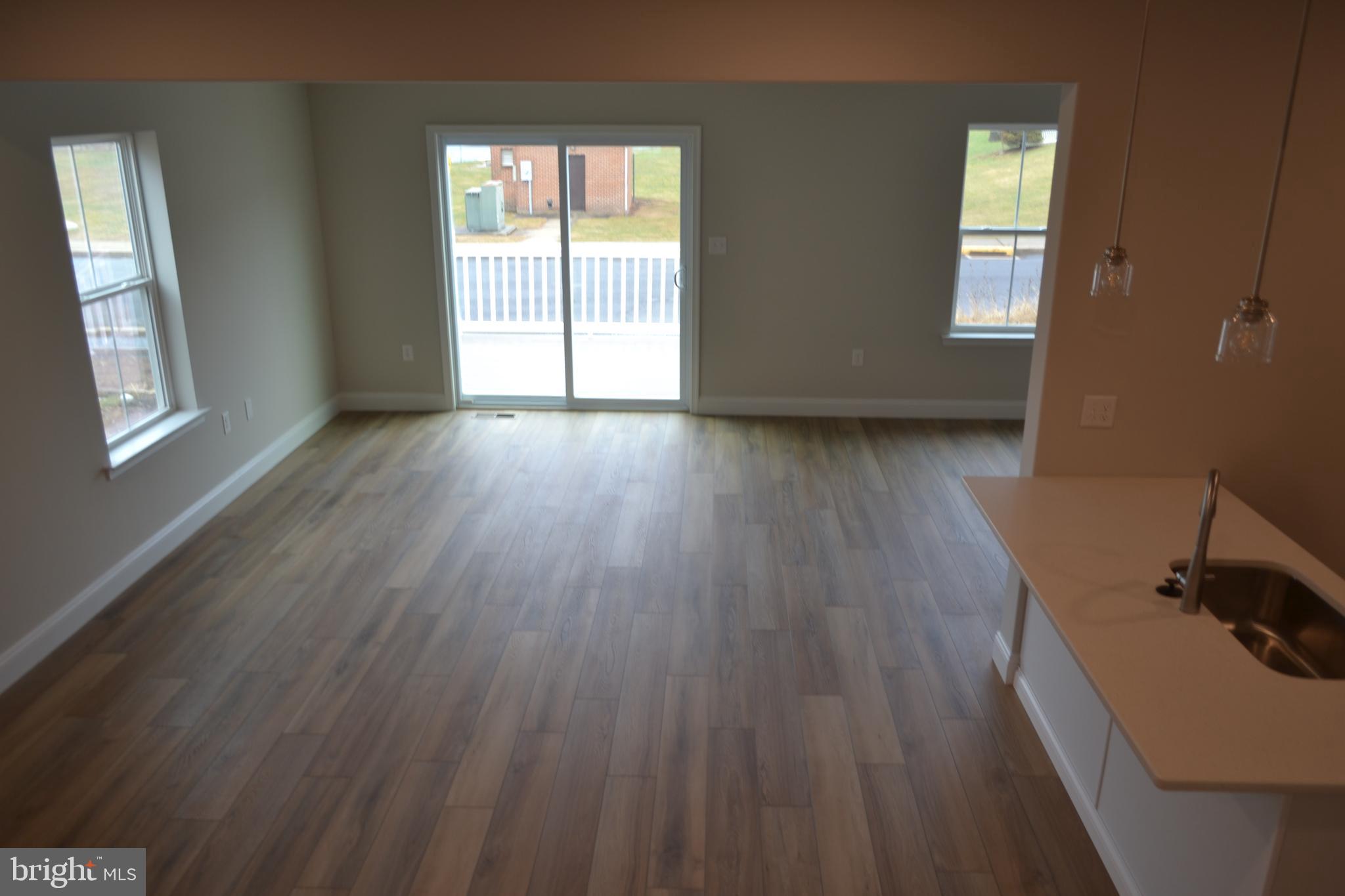 HAWKSTONE VILLAGE - Residential