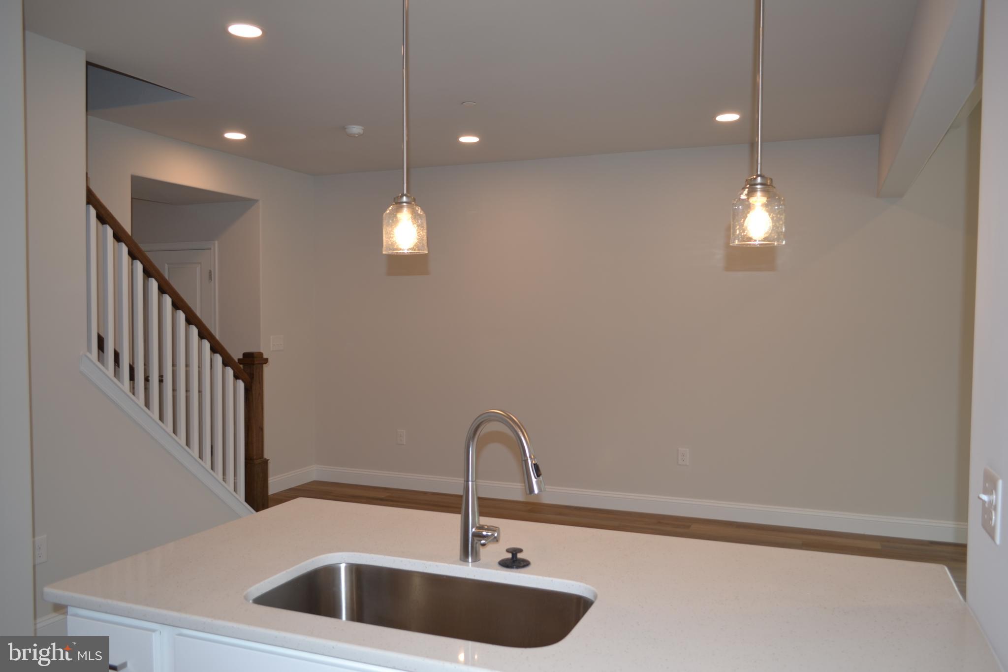 HAWKSTONE VILLAGE - Residential