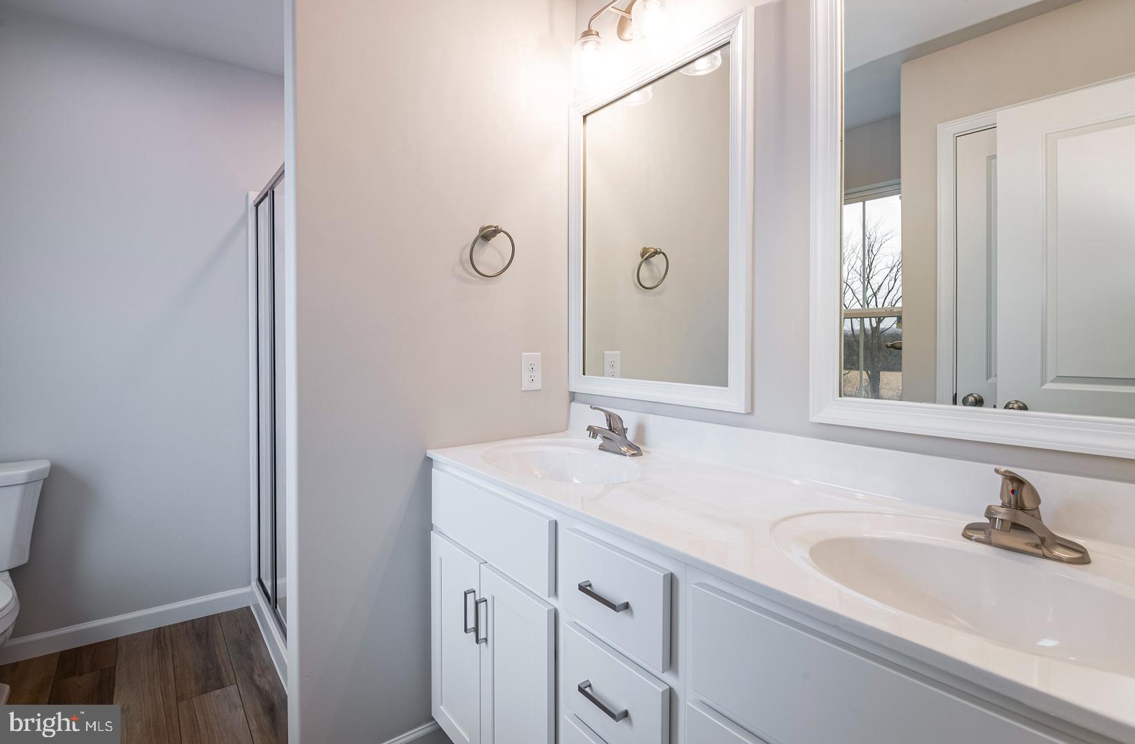 HAWKSTONE VILLAGE - Residential