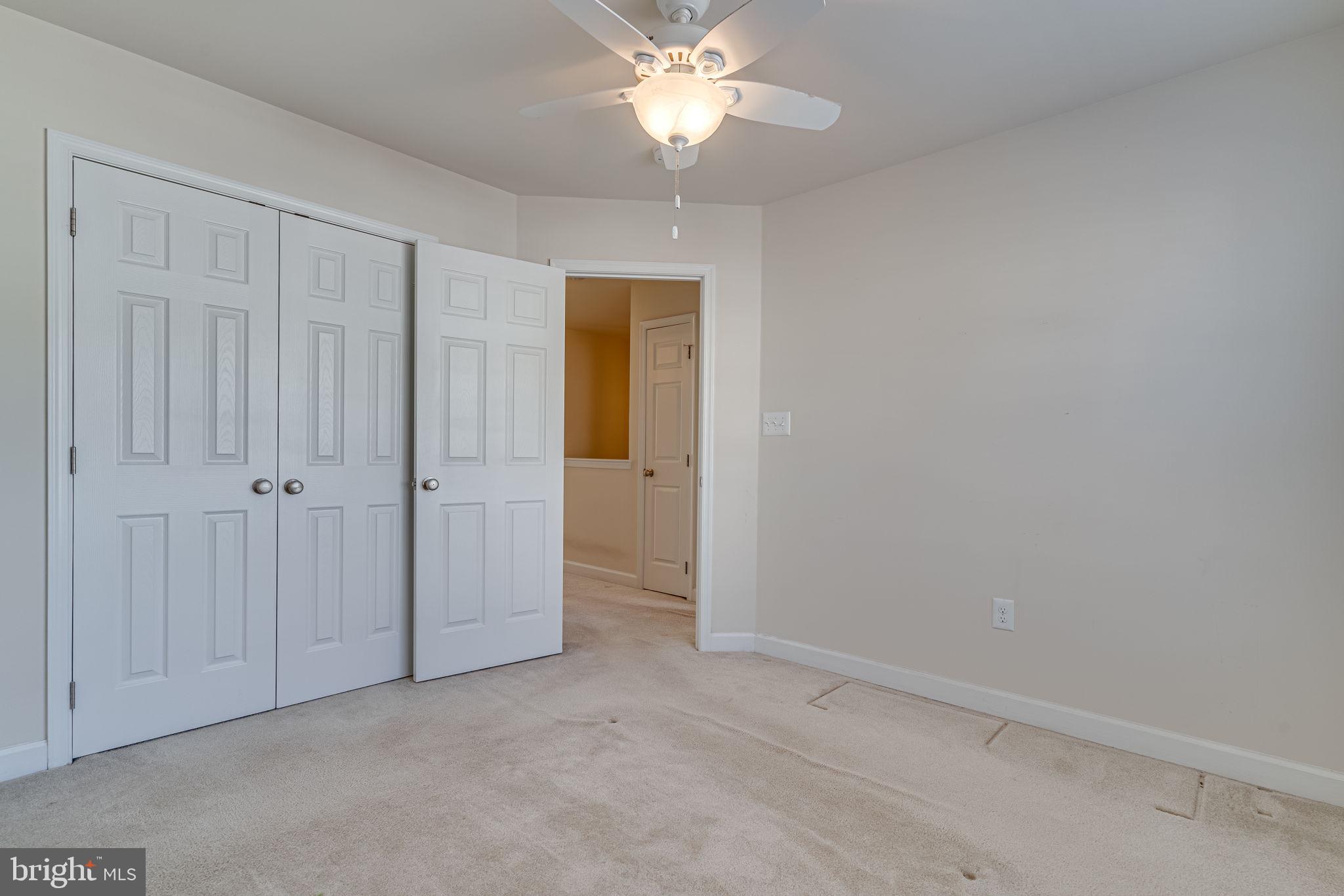 OAK TREE LANDING - Residential