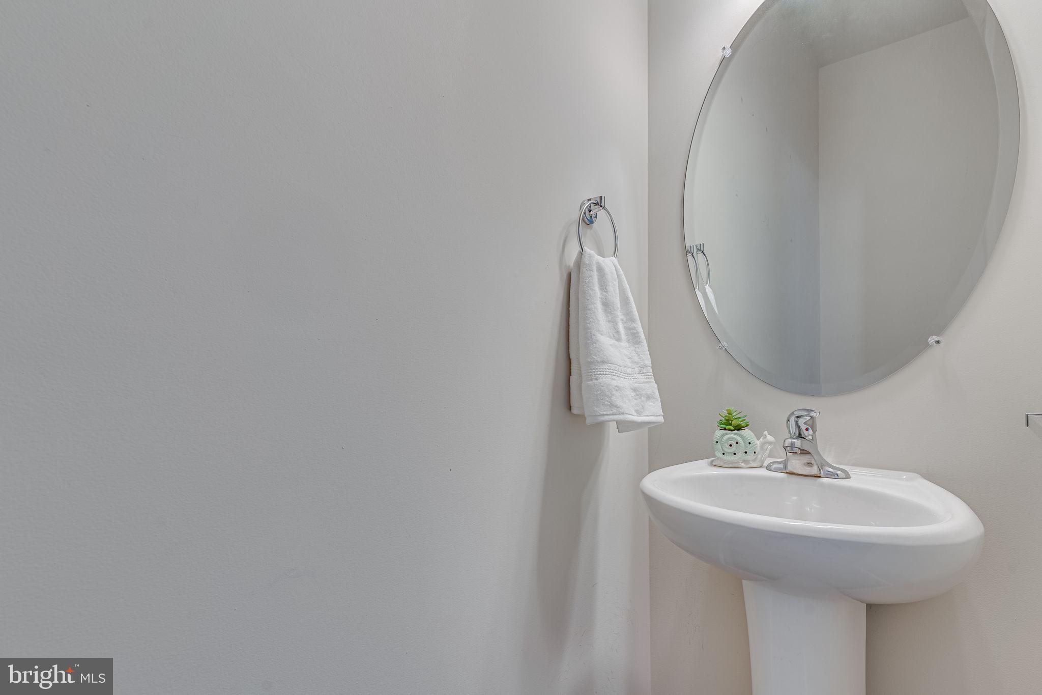 OAK TREE LANDING - Residential