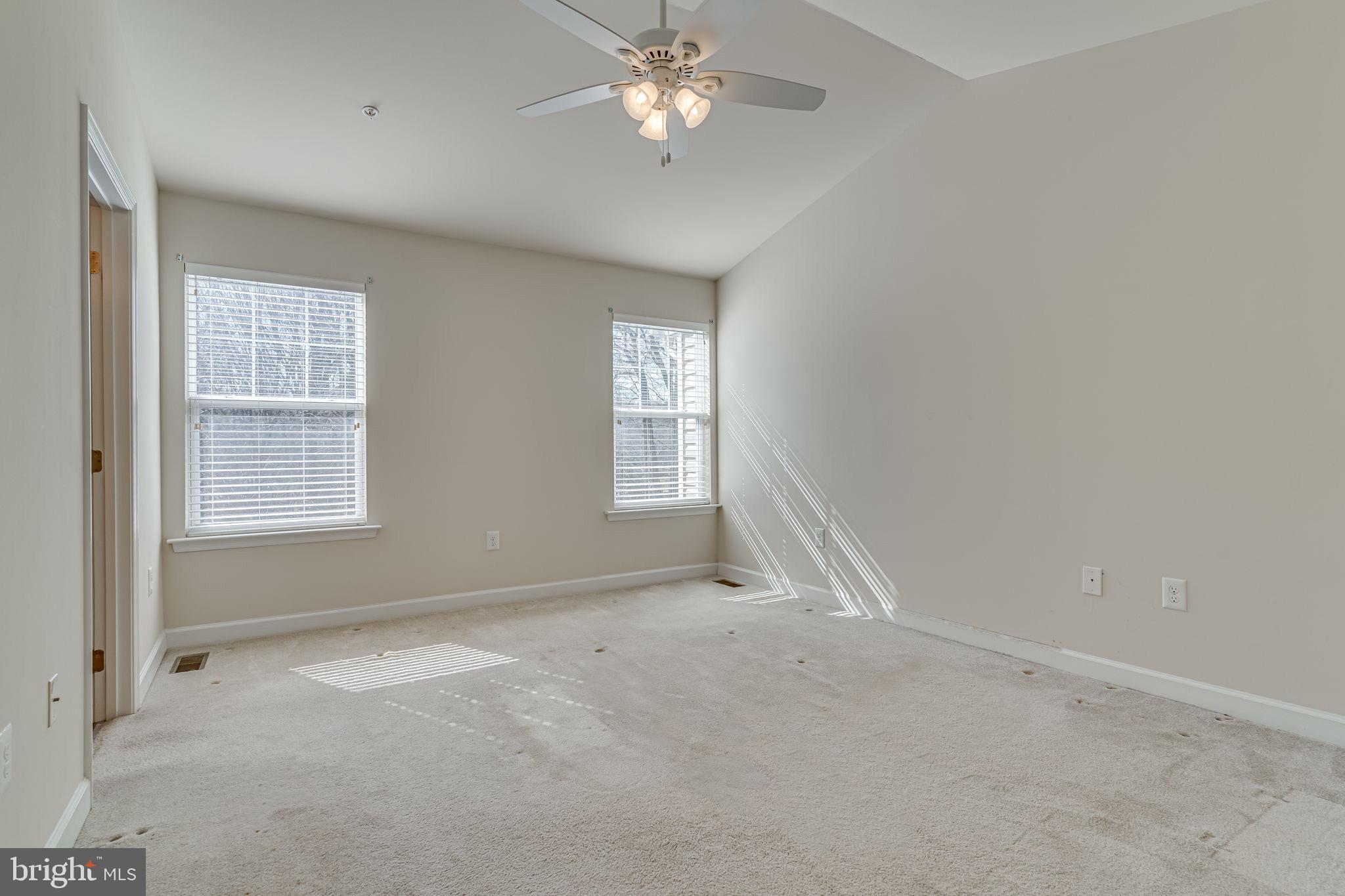 OAK TREE LANDING - Residential