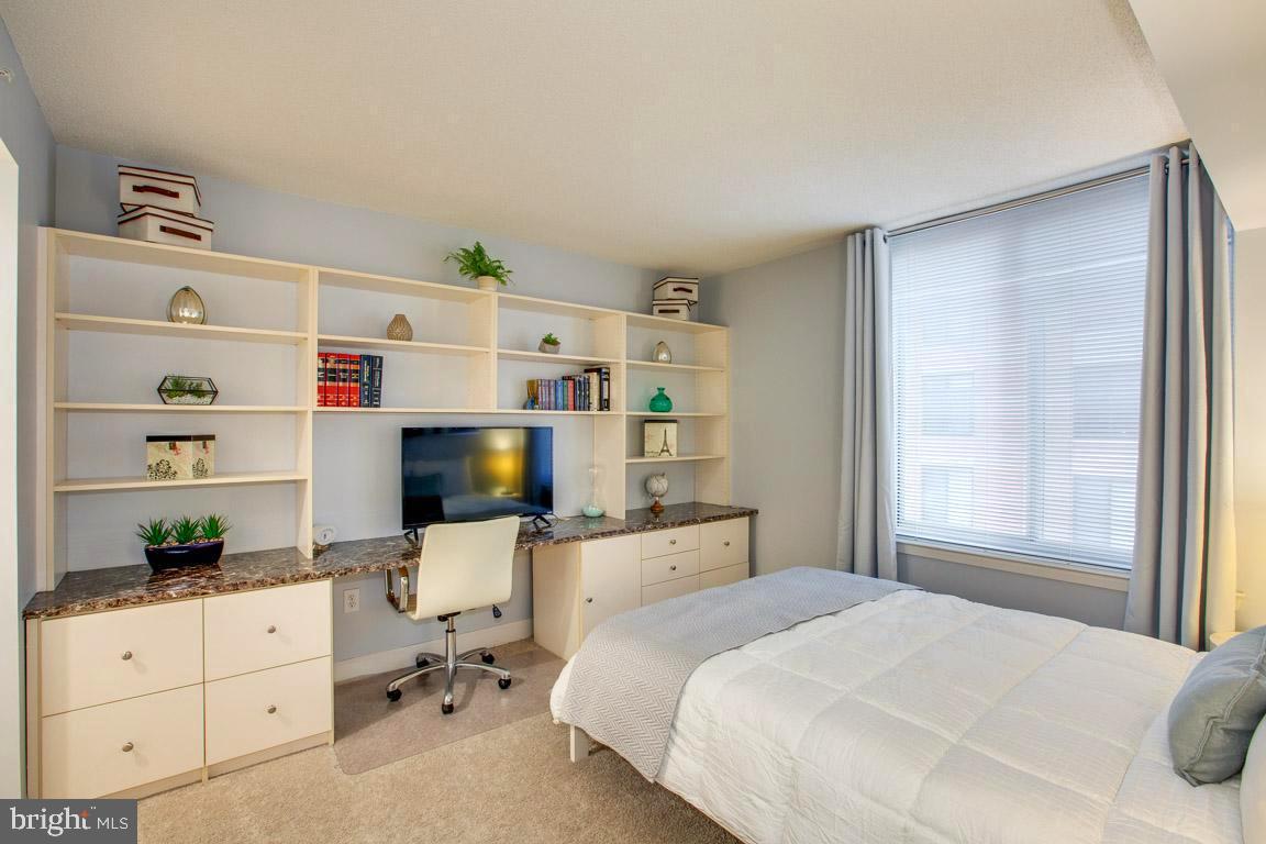 STATION SQUARE - Residential